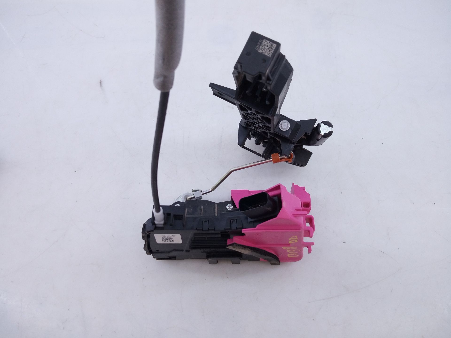CERRADURA PUERTA DELANTERA DERECHA HYUNDAI TUCSON (NX4E, NX4A) 81320N7000 / E2-B5-50-2 81320N7000E2B5502