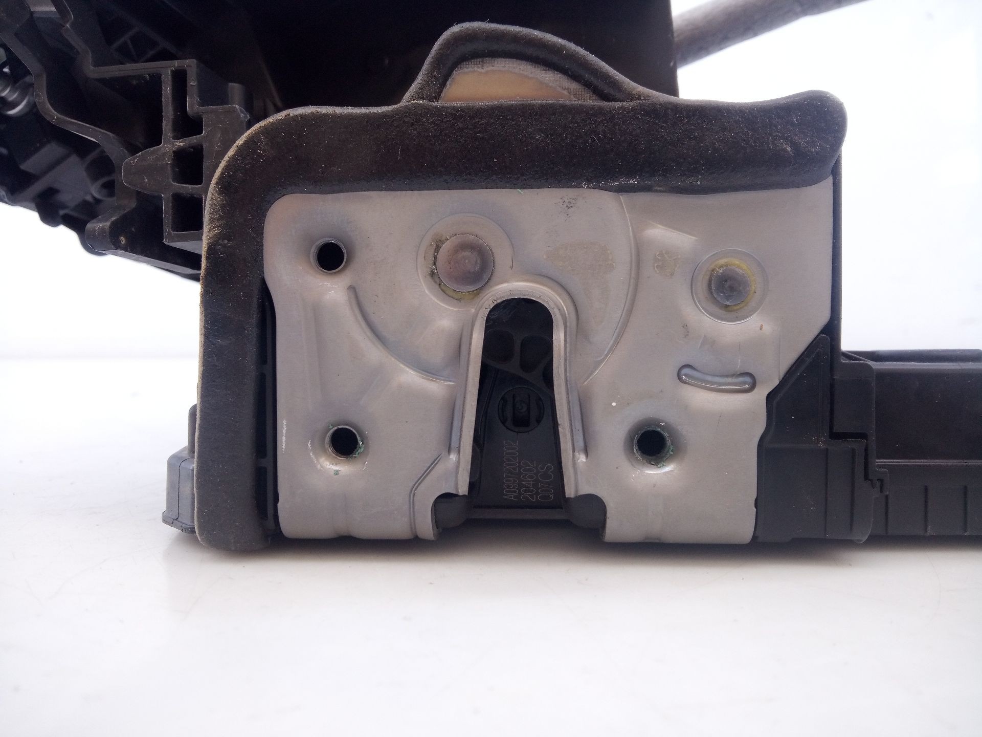 CERRADURA PUERTA DELANTERA DERECHA MERCEDES-BENZ CLASE A Sedán (V177) A0997202002 / E1-A2-51-1 A0997202002E1A2511 - Vista 3