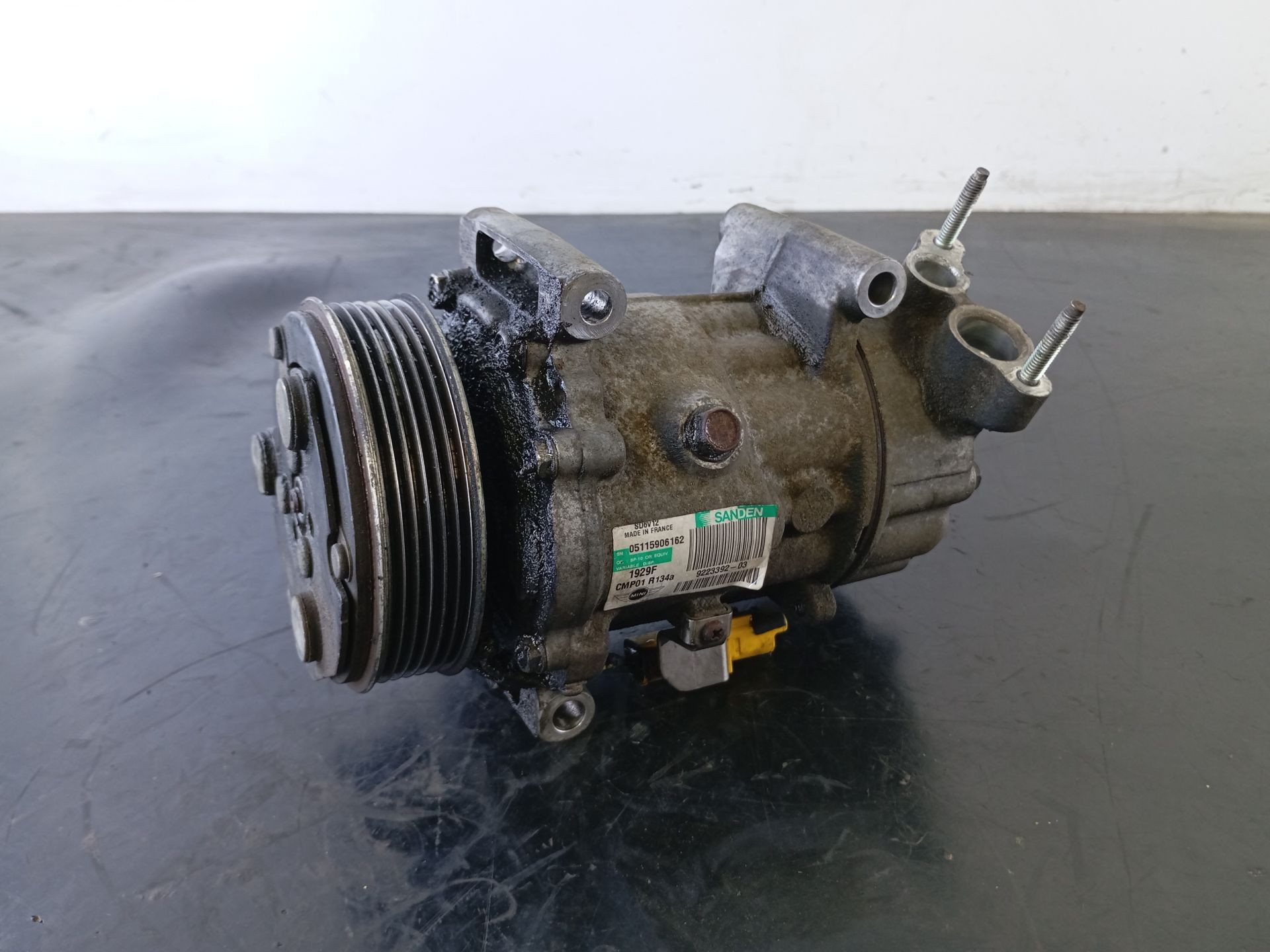 COMPRESOR AIRE ACONDICIONADO MINI MINI COUNTRYMAN (R60) 05115906162 / P3-A1-2-1 / 922339203 05115906162P3A121922339203 - Vista 2