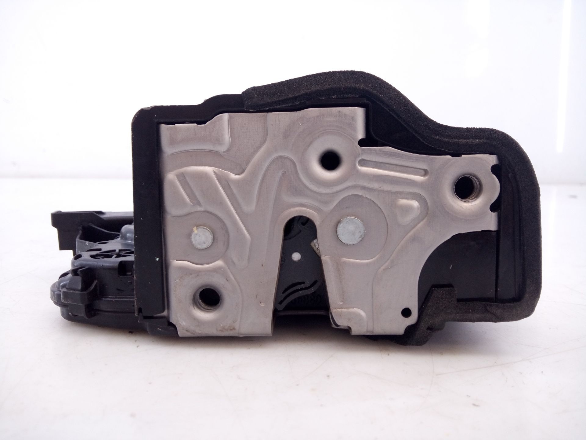 CERRADURA PUERTA TRASERA IZQUIERDA SEAT IBIZA V (KJ1, KJG) 10A839015B / E1-B6-35-1 10A839015BE1B6351 - Vista 3