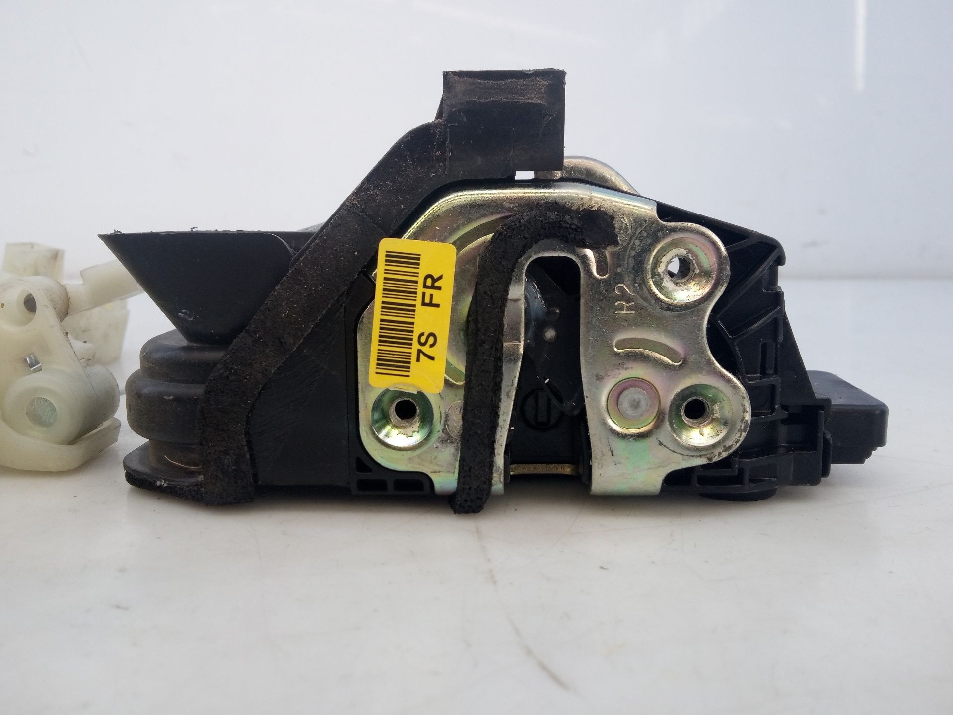 CERRADURA PUERTA DELANTERA DERECHA KIA STONIC (YB) 81320H8050 / E2-B5-44-2 81320H8050E2B5442 - Vista 3