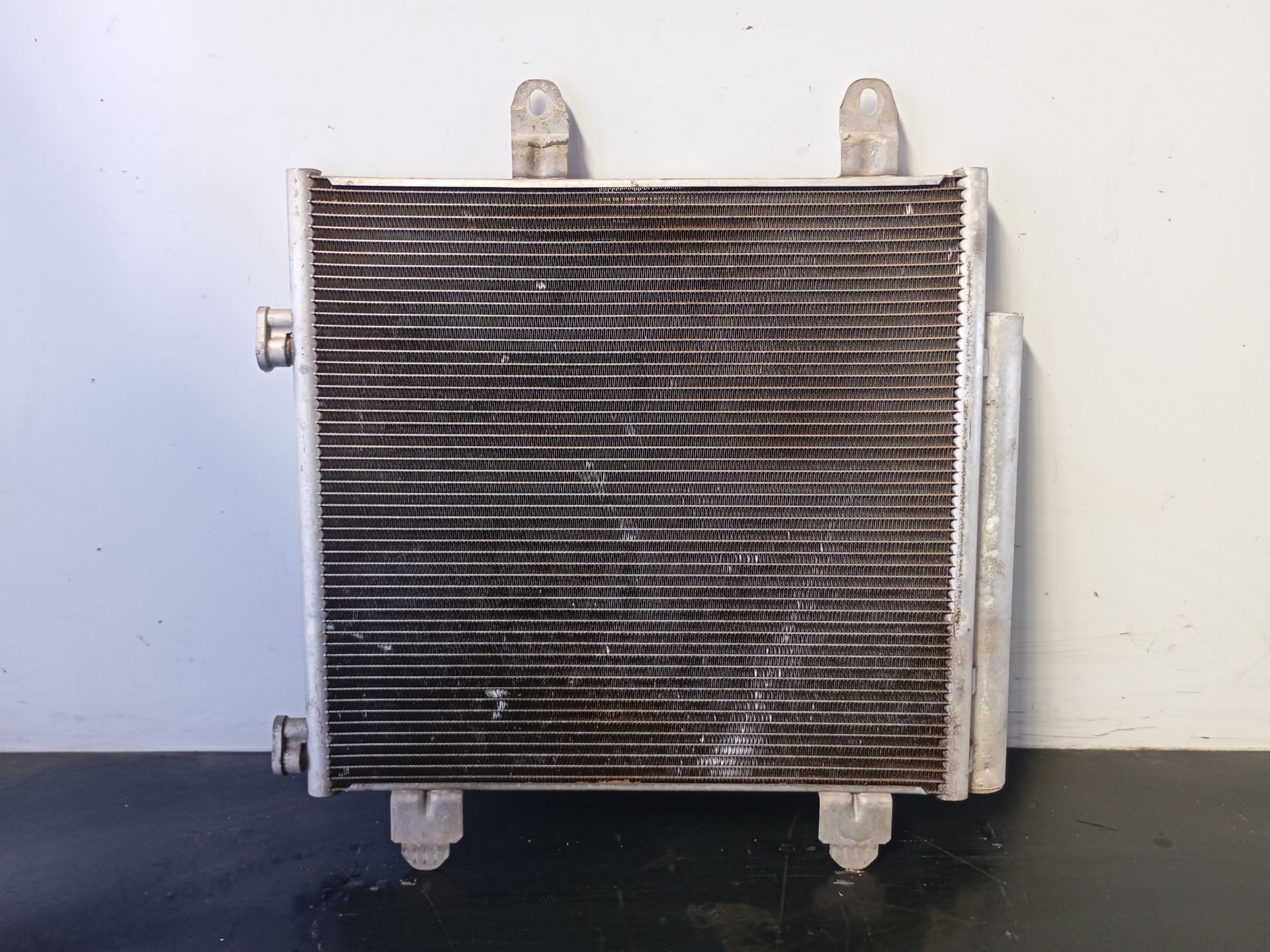 CONDENSADOR / RADIADOR AIRE ACONDICIONADO TOYOTA AYGO (_B4_) P2-B5-17 P2B517 - Vista 2