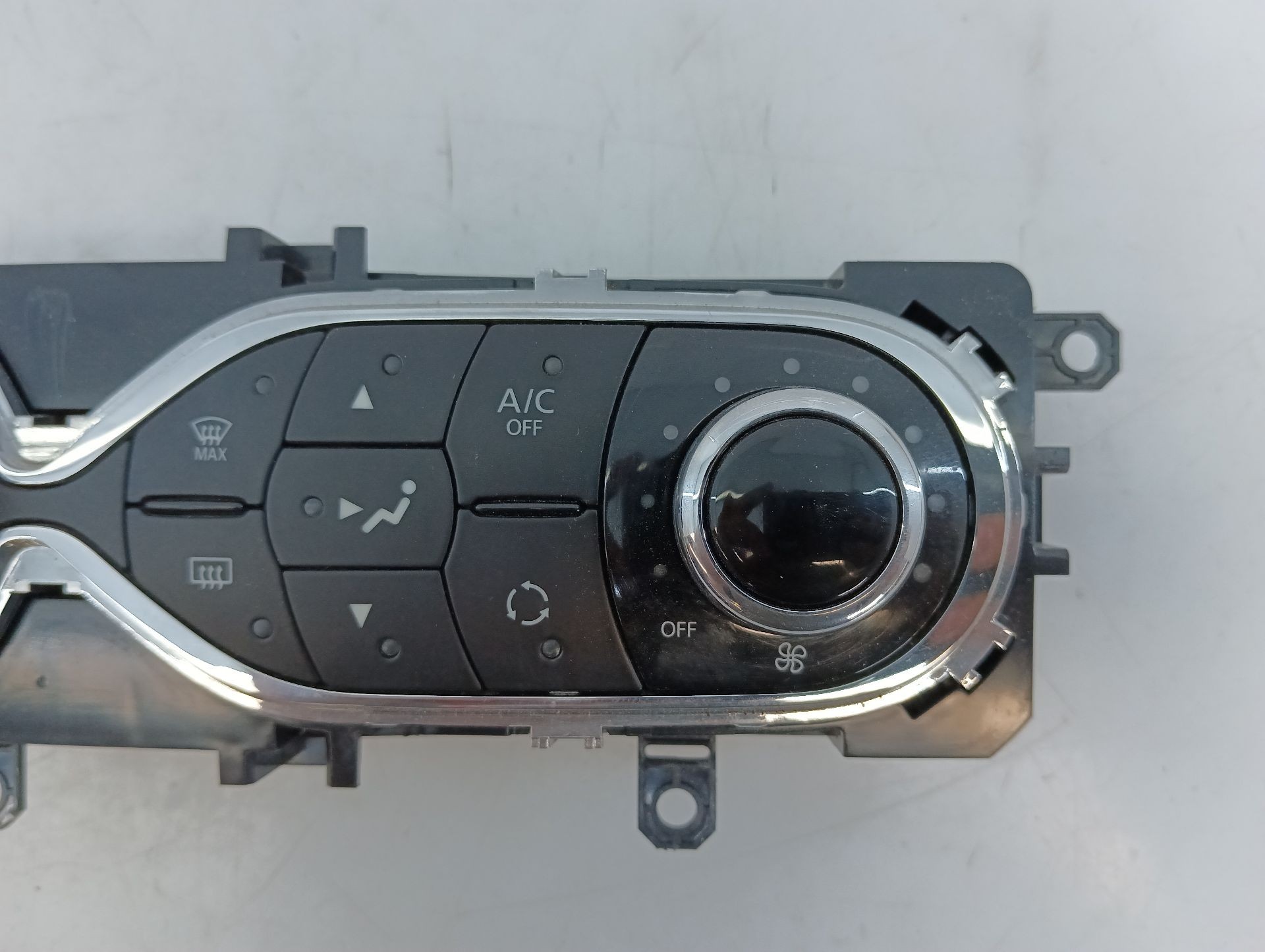 MANDO CLIMATIZADOR RENAULT CAPTUR I (J5_, H5_) E1071162E / E2-A1-39-7 E1071162EE2A1397 - Vista 3