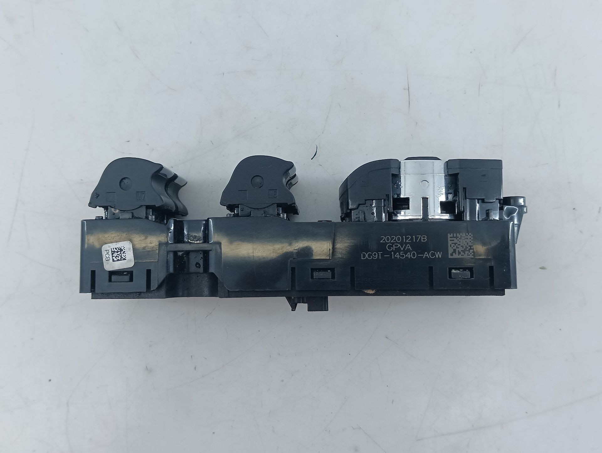 MANDO ELEVALUNAS DELANTERO IZQUIERDO FORD ECOSPORT DG9T14540ACW / E3-B3-24-2 / 20201217B DG9T14540ACWE3B324220201217B - Vista 2