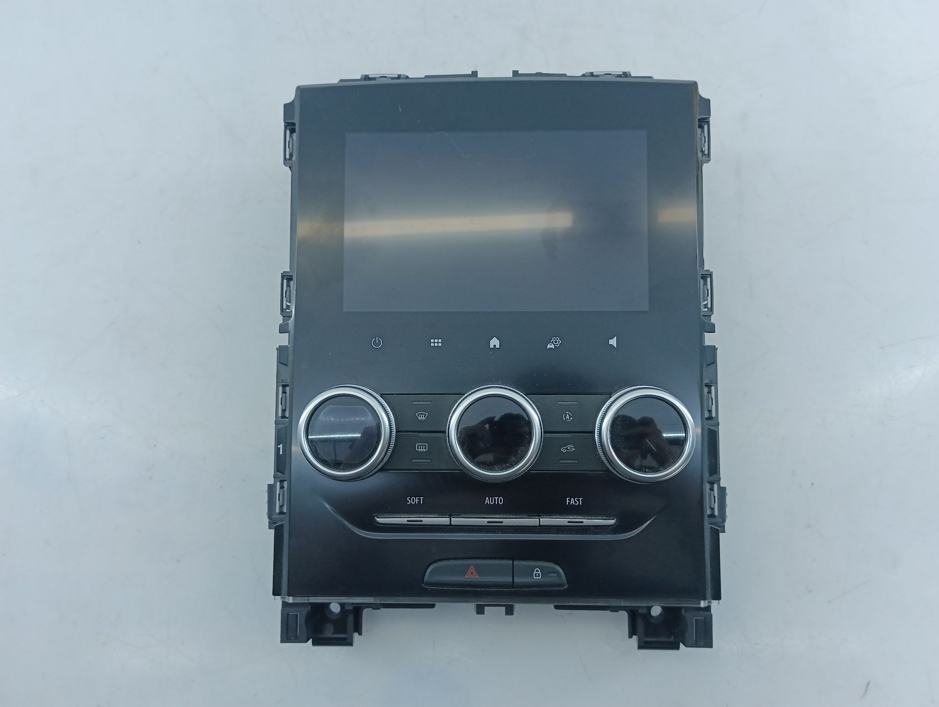 SISTEMA NAVEGACION GPS RENAULT MEGANE IV Sedán 2256010 / E2-A1-35-2 / E3335601 2256010E2A1352E3335601