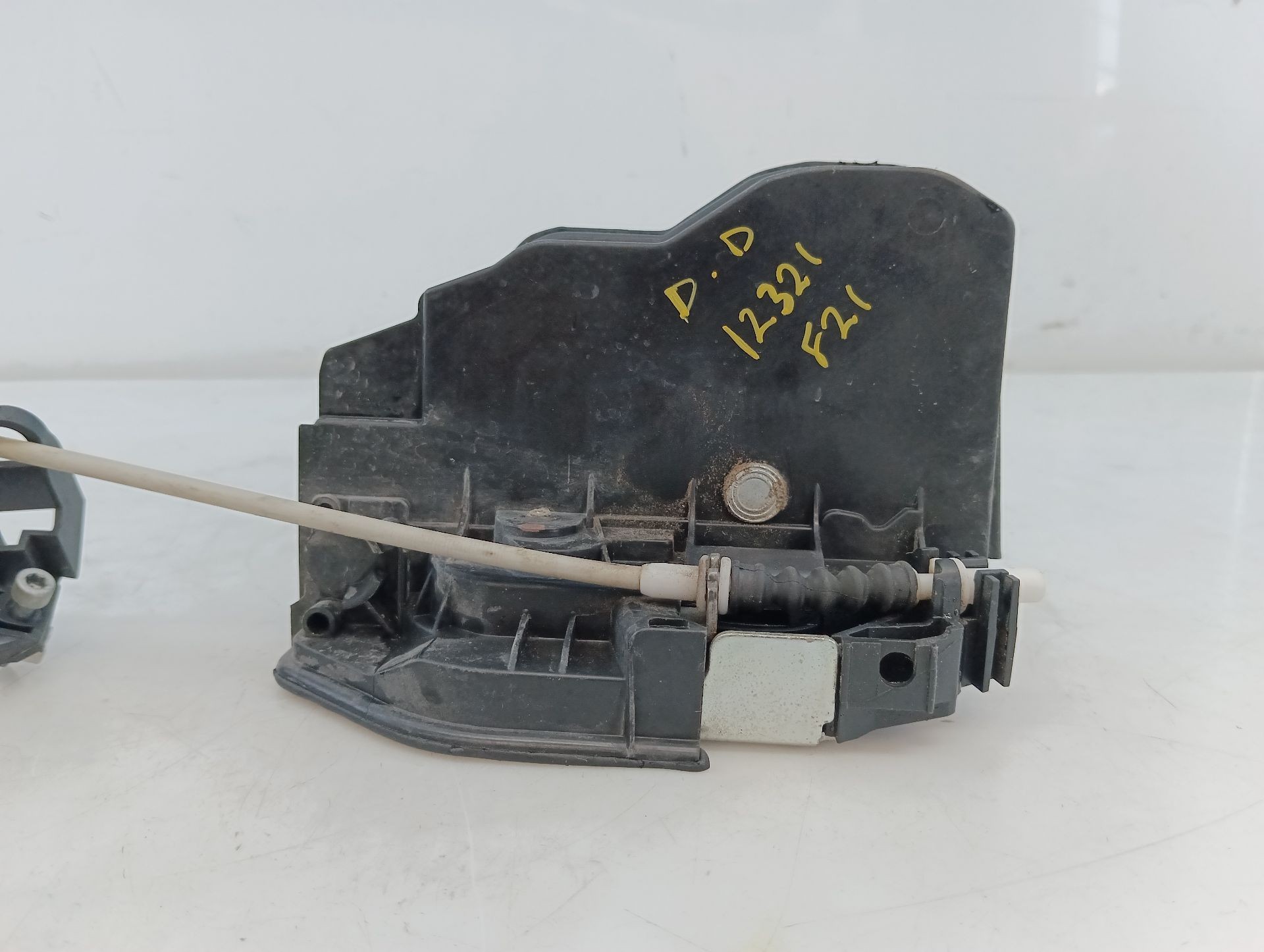 CERRADURA PUERTA DELANTERA DERECHA BMW SERIE 1 LIM. (F21) 7229458 / E1-A3-47-2 7229458E1A3472