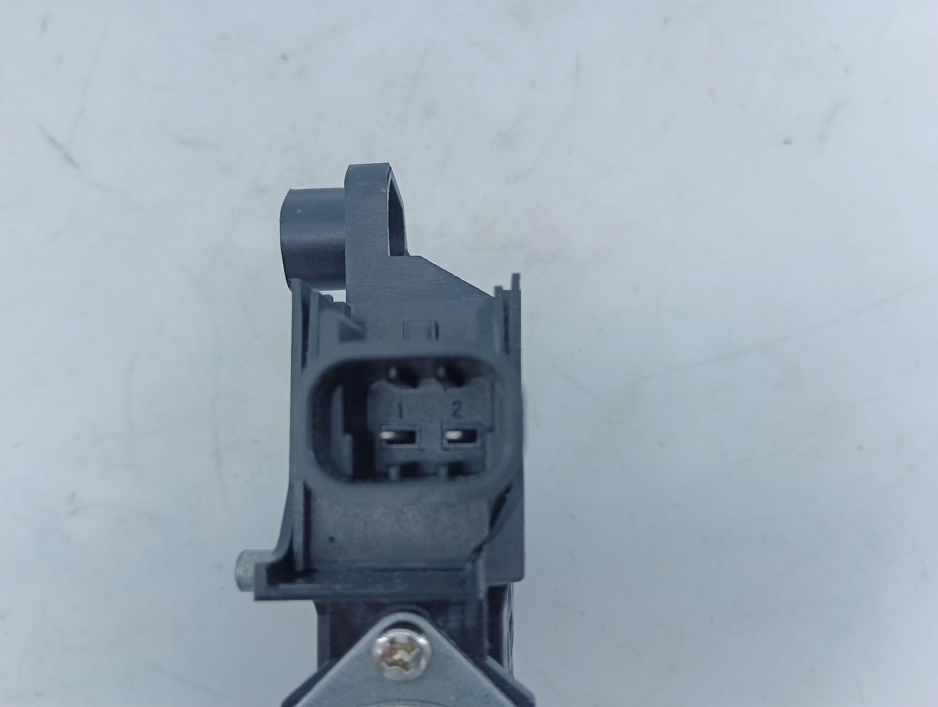 MOTOR ELEVALUNAS TRASERO DERECHO JEEP RENEGADE SUV (BU, B1, BV) C37706100 / E1-B5-51-2 C37706100E1B5512 - Vista 3