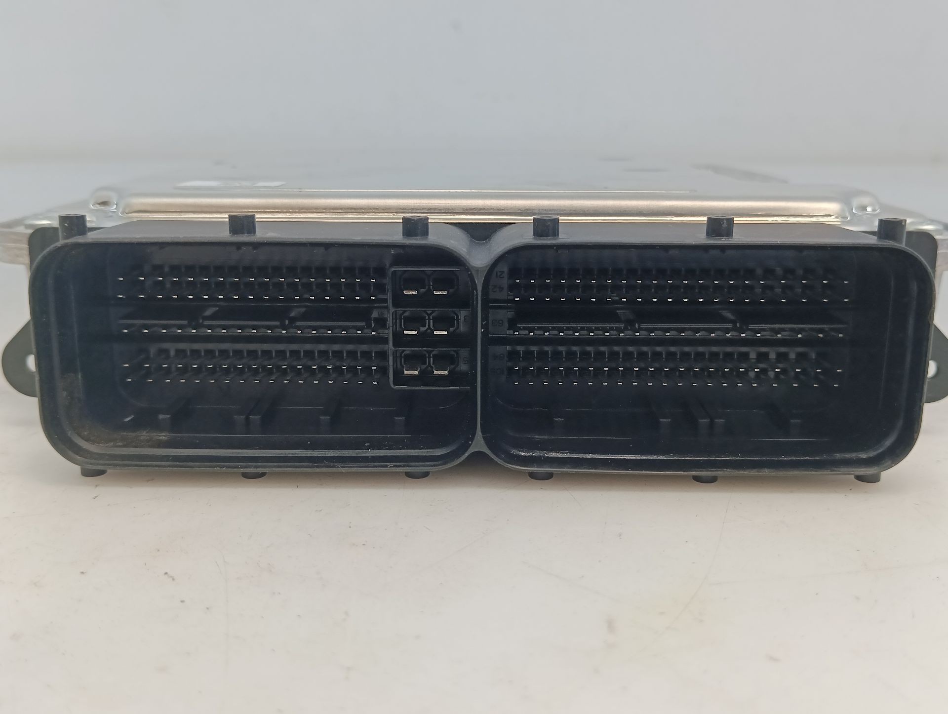 CENTRALITA MOTOR UCE SKODA OCTAVIA IV Combi (NX5, PV5) 05L907309AH / 0281040142 05L907309AH0281040142 - Vista 3