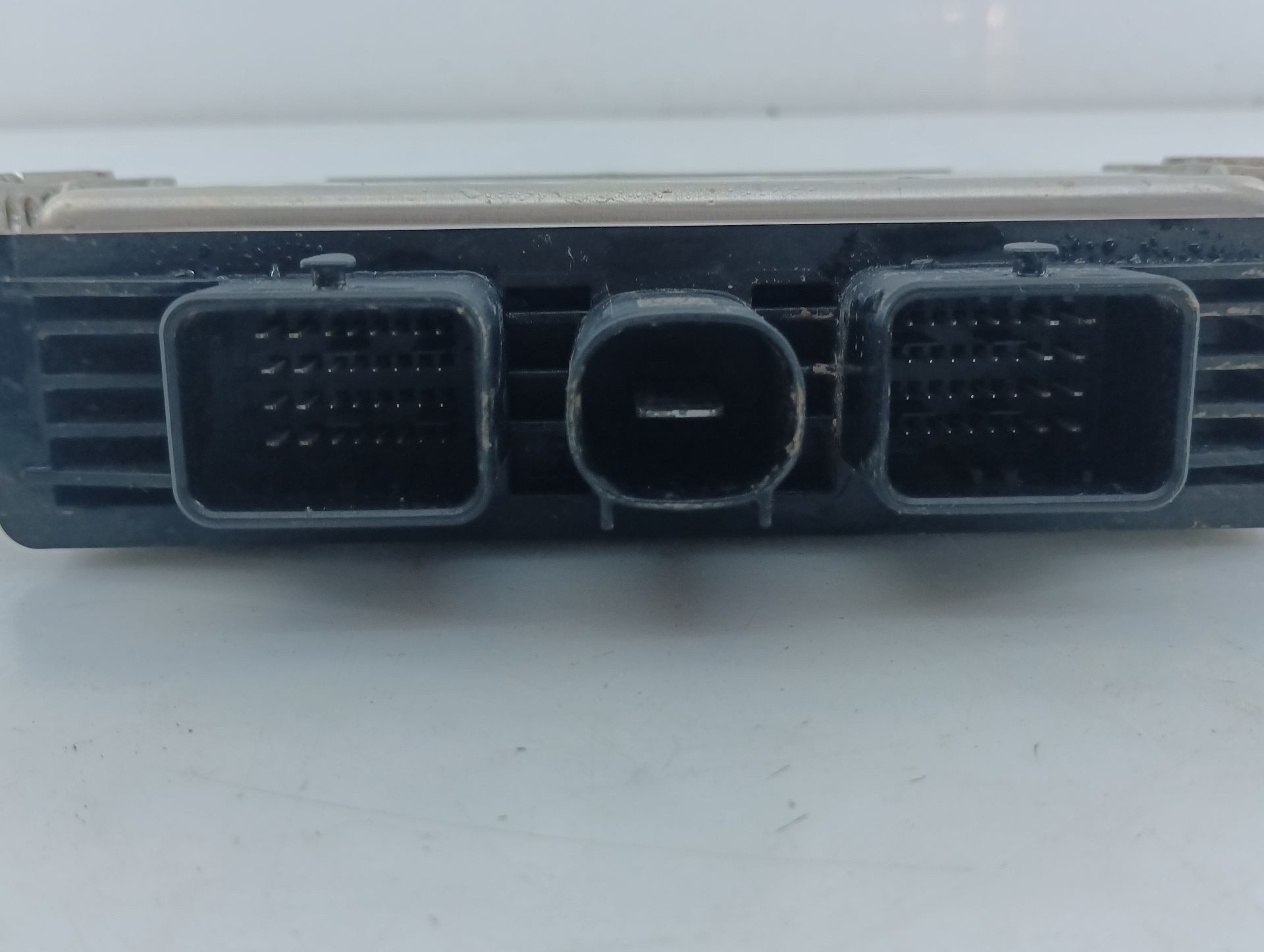 CENTRALITA MOTOR UCE FORD TRANSIT CUSTOM V710 Furgoneta (NRN) MB3G12C550DG / E3-B3-24-2 / 0281040172 MB3G12C550DGE3B32420281040172 - Vista 3