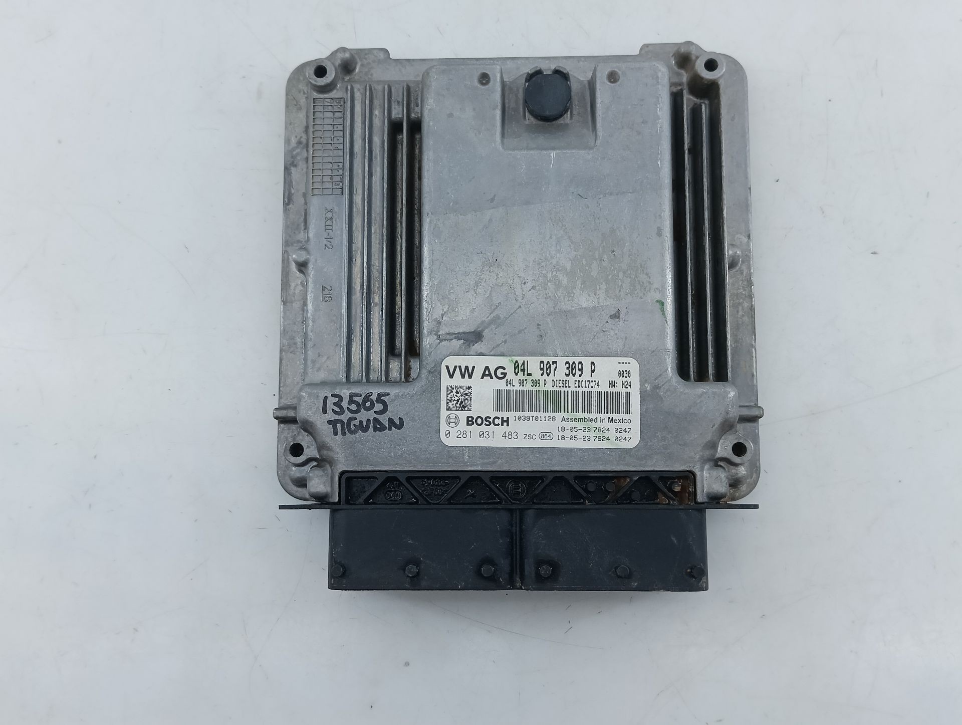CENTRALITA MOTOR UCE VOLKSWAGEN TIGUAN ALLSPACE (BW2, BJ2) 04L907309P / E2-A1-3-2 / 0281031483 04L907309PE2A1320281031483