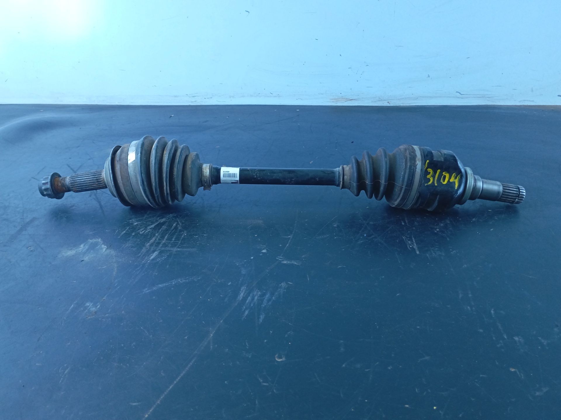 TRANSMISION DELANTERA IZQUIERDA TOYOTA YARIS (_P13_) 10257756 / P1-B6-42 / 434200D411 10257756P1B642434200D411