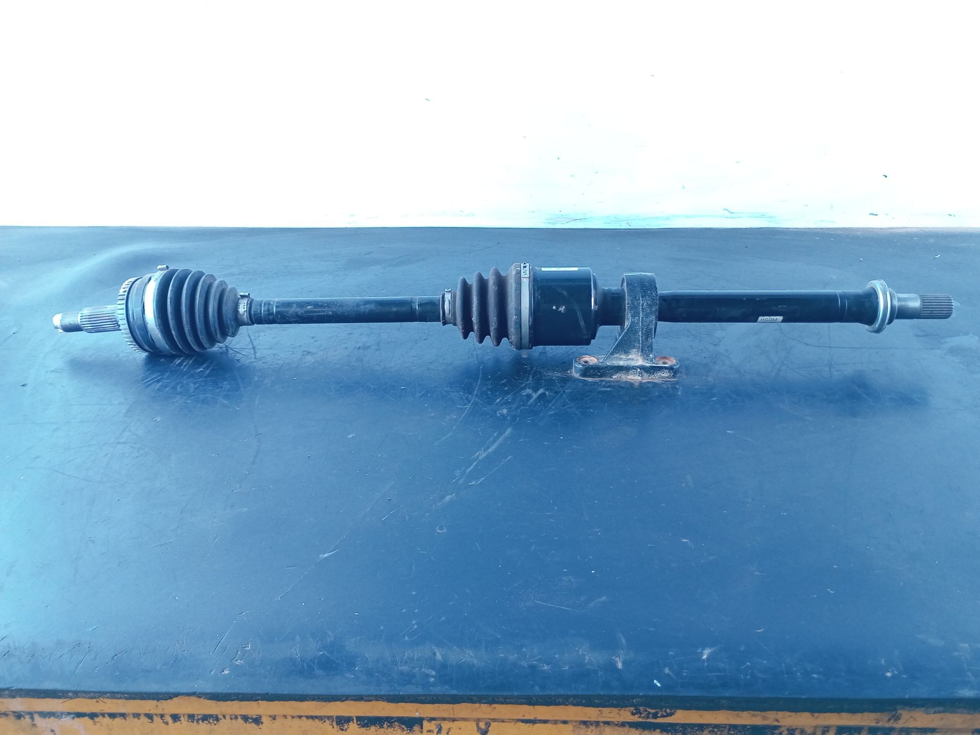 TRANSMISION DELANTERA DERECHA SSANGYONG KORANDO (C300) 4132037100 / P1-B6-48 / H5MR 4132037100P1B648H5MR