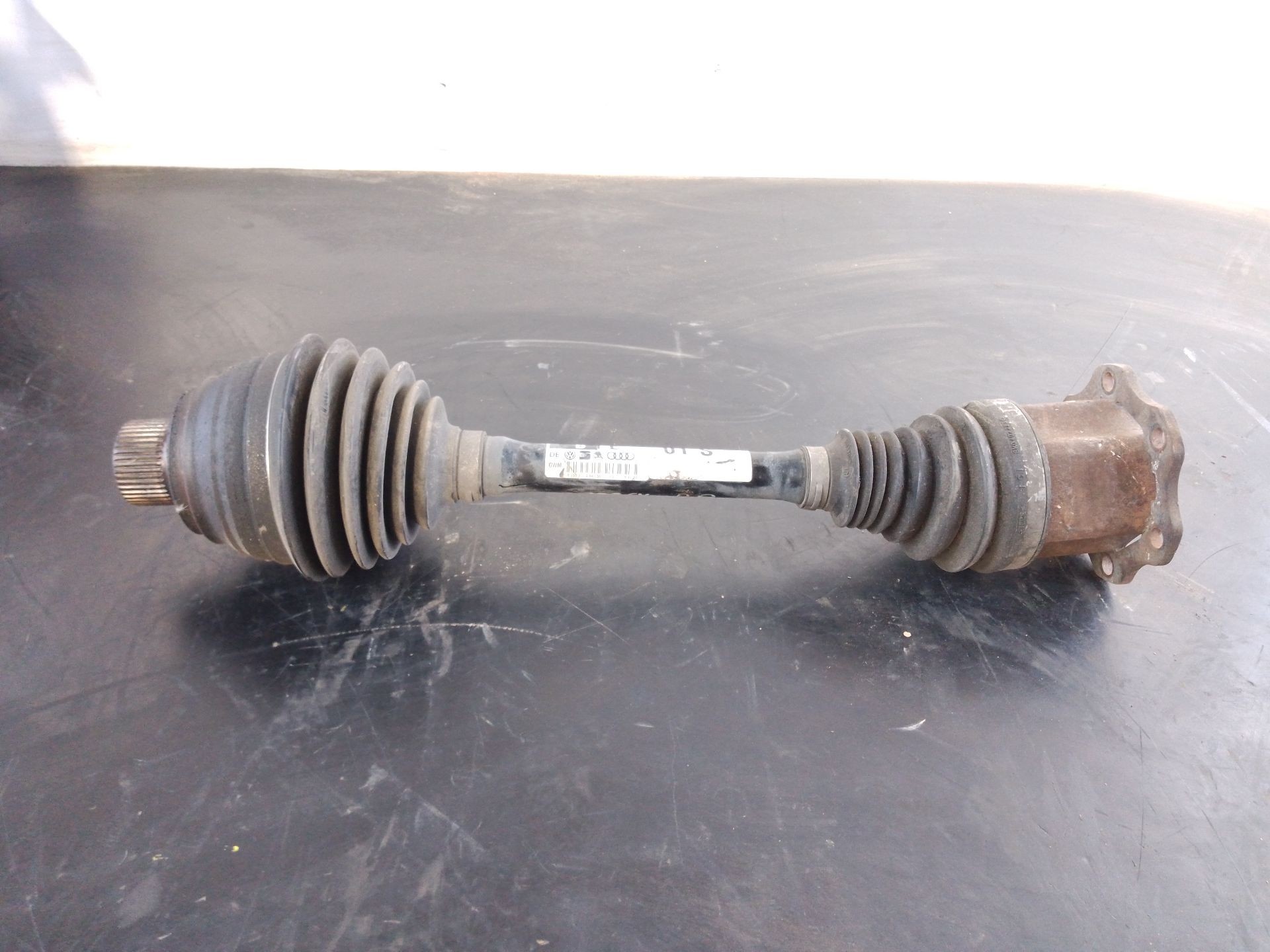 TRANSMISION DELANTERA DERECHA AUDI A6 LIM. (4G2) 4G0407271E / P1-A6-37 4G0407271EP1A637