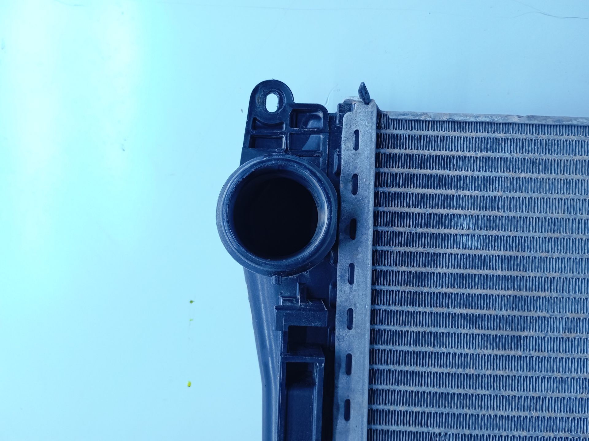 RADIADOR AGUA MERCEDES-BENZ CLASE C (W205) A0995007303 / P2-B6-13 A0995007303P2B613 - Vista 3