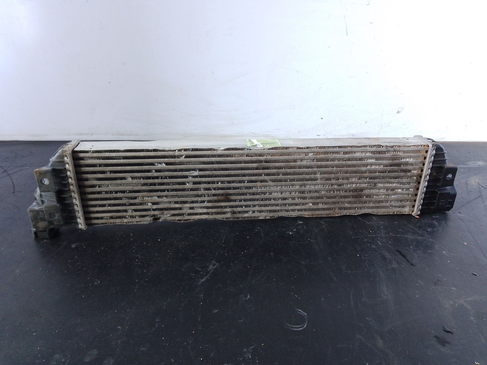 INTERCOOLER RENAULT MASTER KOMBI 144960015R / P2-A11-13 / T0832003 144960015RP2A1113T0832003 - Vista 2