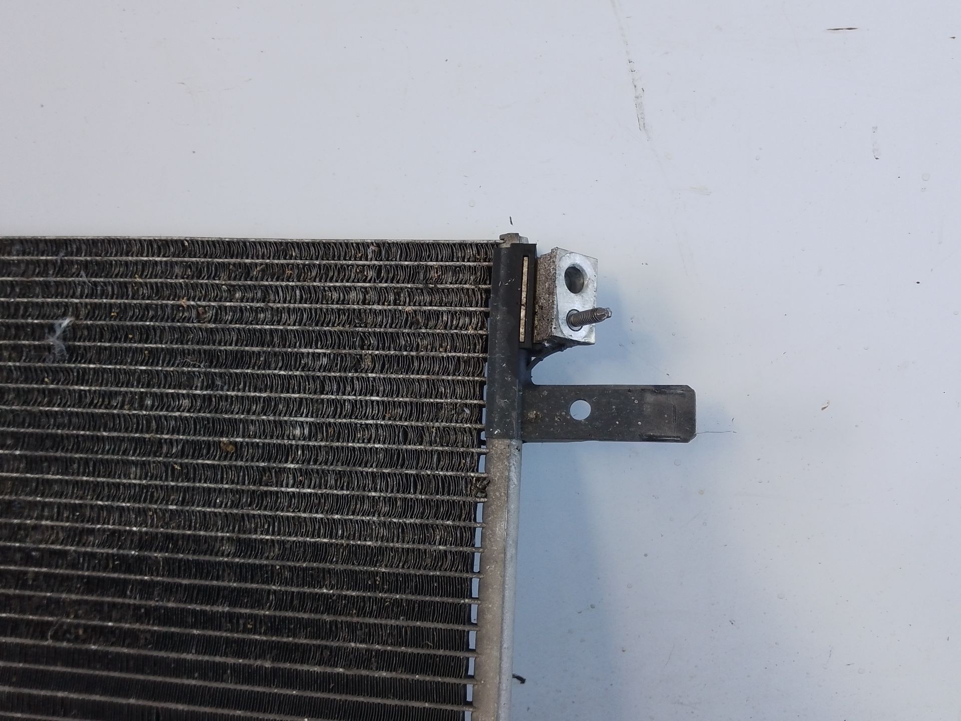 CONDENSADOR / RADIADOR AIRE ACONDICIONADO CITROËN JUMPY III Furgoneta (V_) 9816746580 / P2-A48 9816746580P2A48 - Vista 3