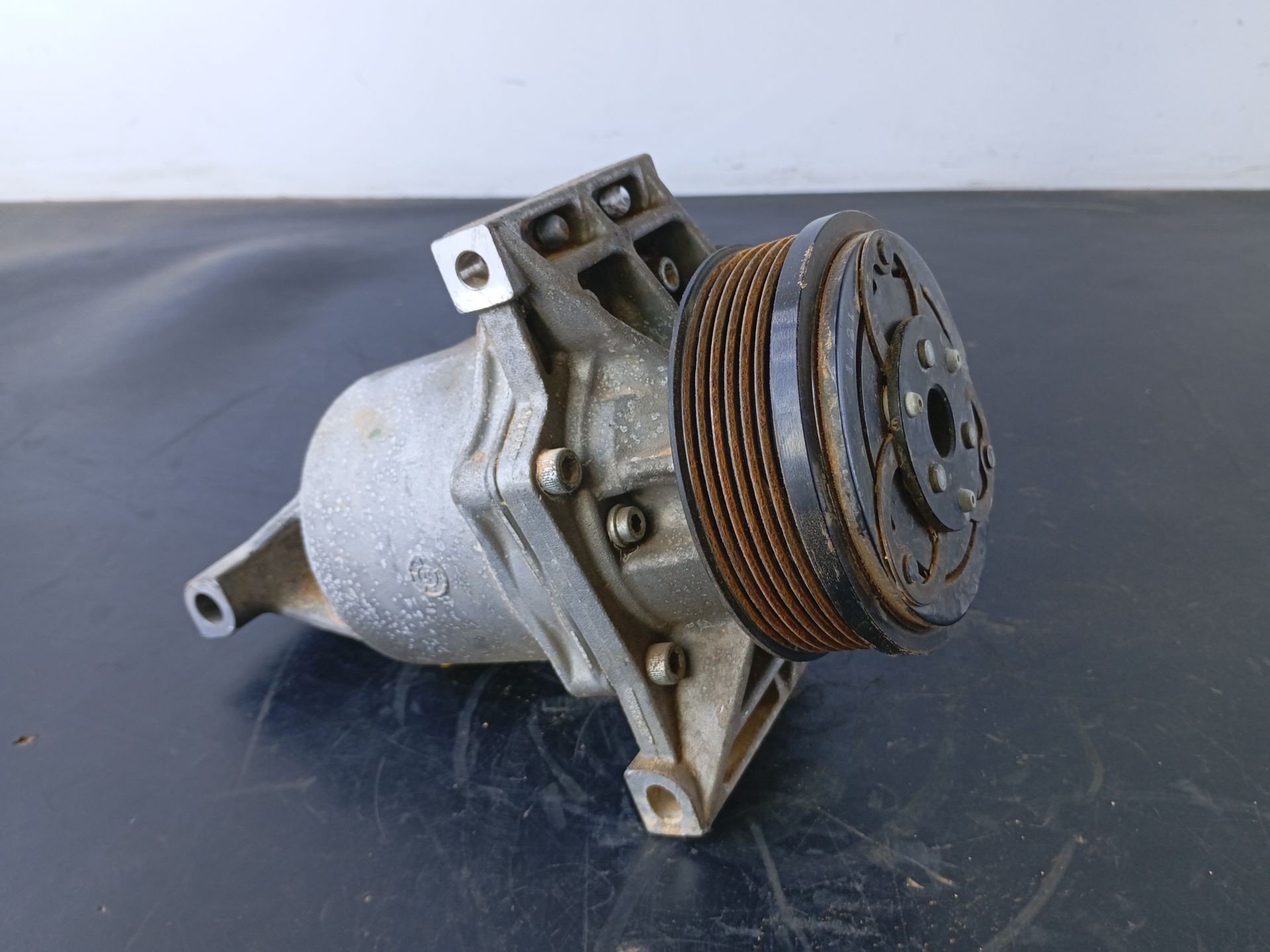 COMPRESOR AIRE ACONDICIONADO RENAULT EXPRESS Furgoneta/monovolumen 926008942R / P3-B3-10-2 926008942RP3B3102 - Vista 2