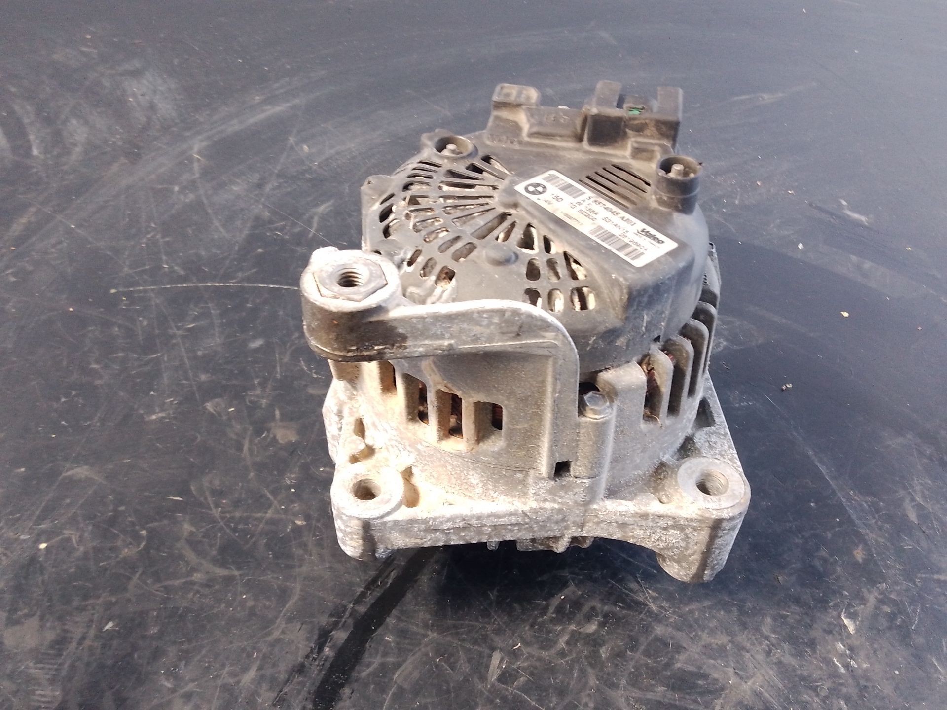 ALTERNADOR TOYOTA AURIS (_E18_) 8574045 / P3-B5-4-3 / 2619890A 8574045P3B5432619890A - Vista 3