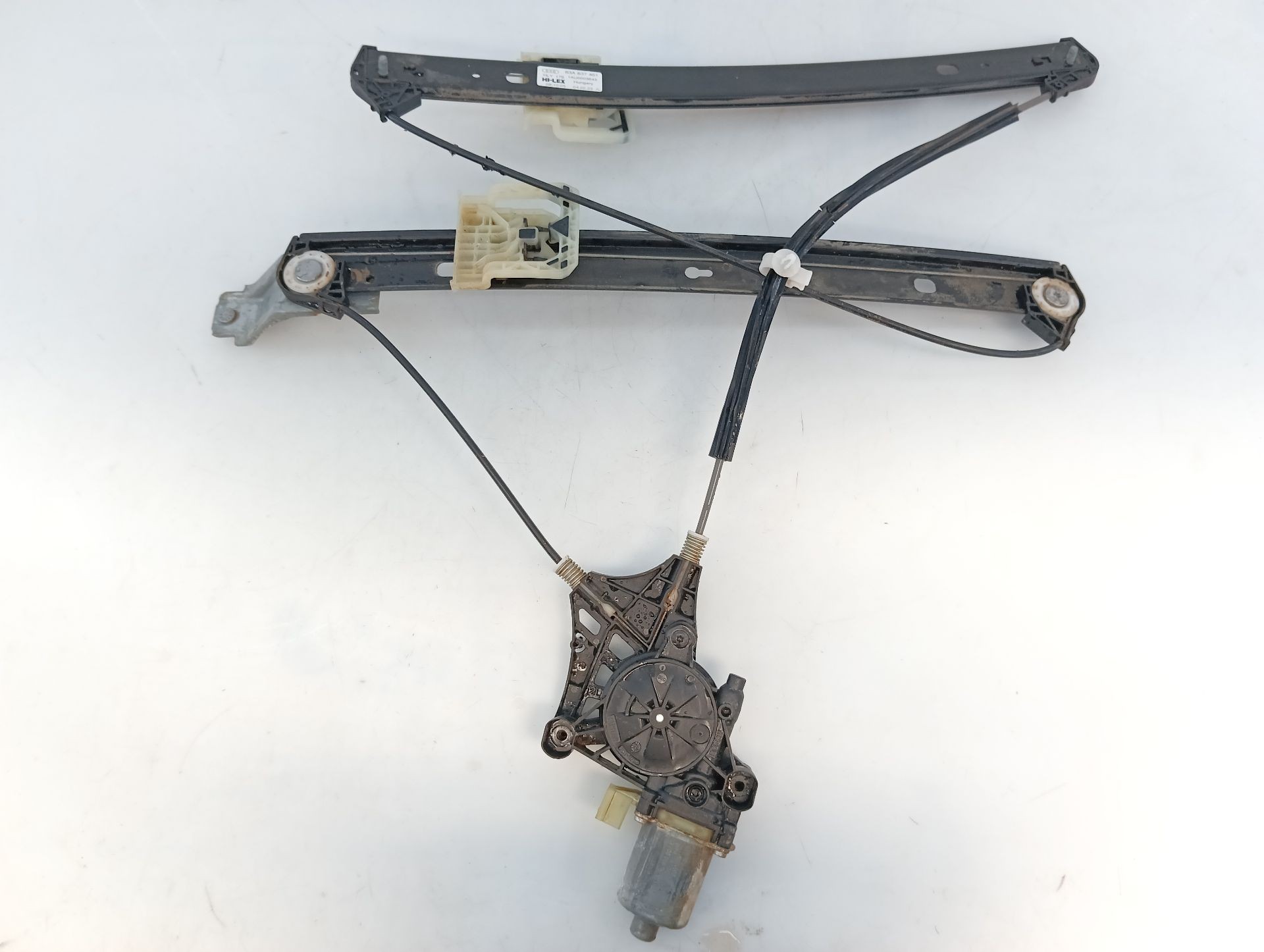 ELEVALUNAS DELANTERO IZQUIERDO AUDI Q3 Sportback (F3N) E1-B6-43-2 E1B6432