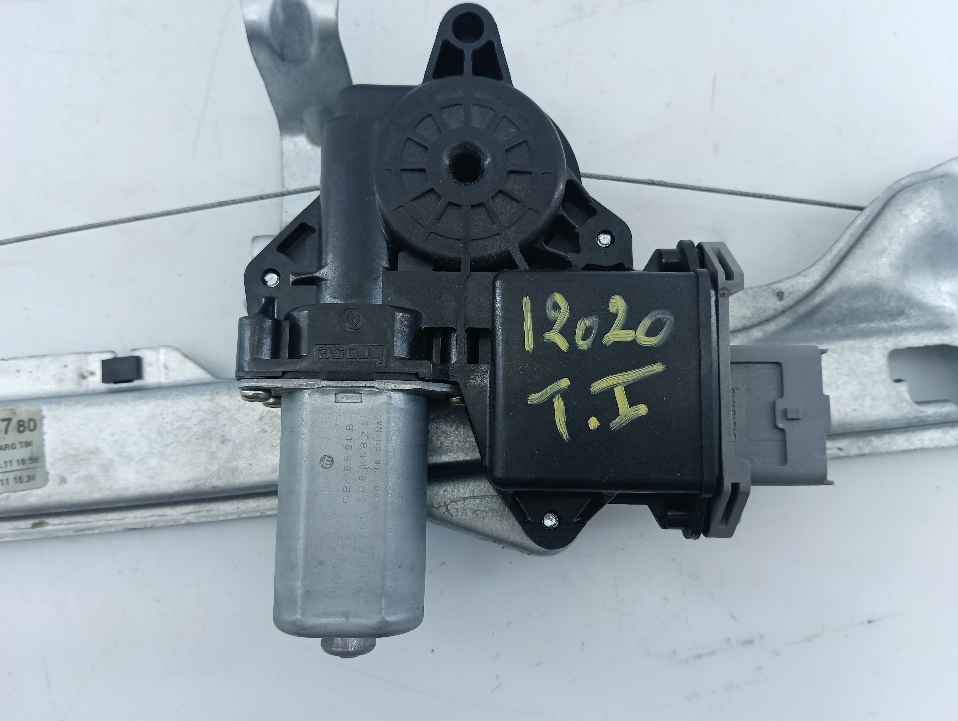 ELEVALUNAS TRASERO IZQUIERDO PEUGEOT 3008 9682808780 / E1-A4-51-2 9682808780E1A4512 - Vista 3
