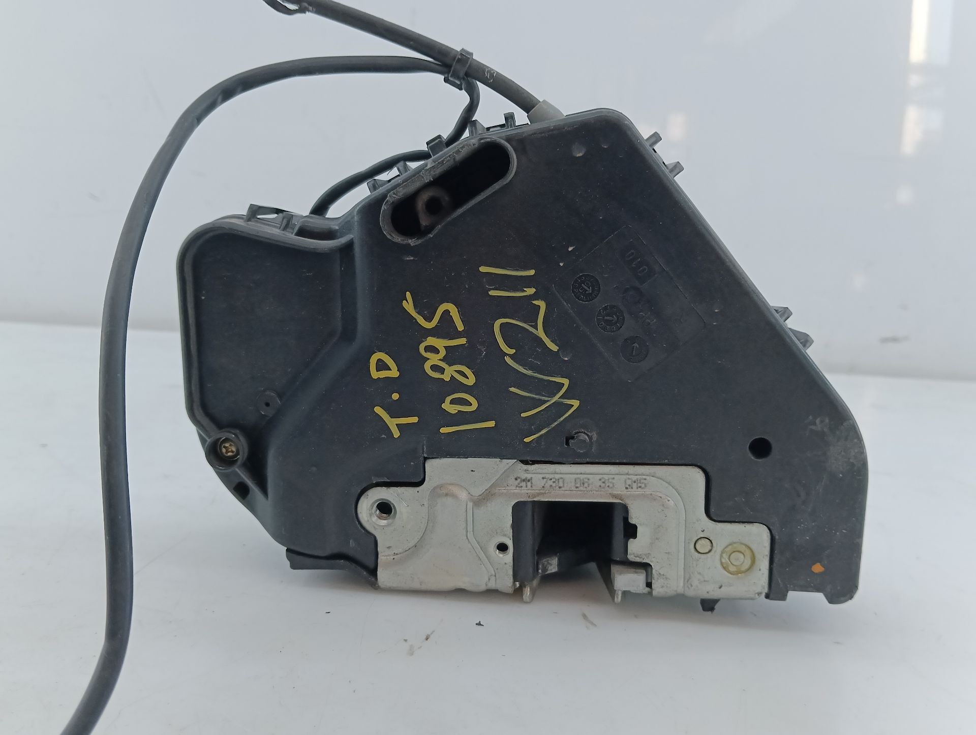 CERRADURA PUERTA TRASERA DERECHA MERCEDES-BENZ CLASE E (W211) BERLINA 2117300635Q15 / E1-A2-51-2 2117300635Q15E1A2512