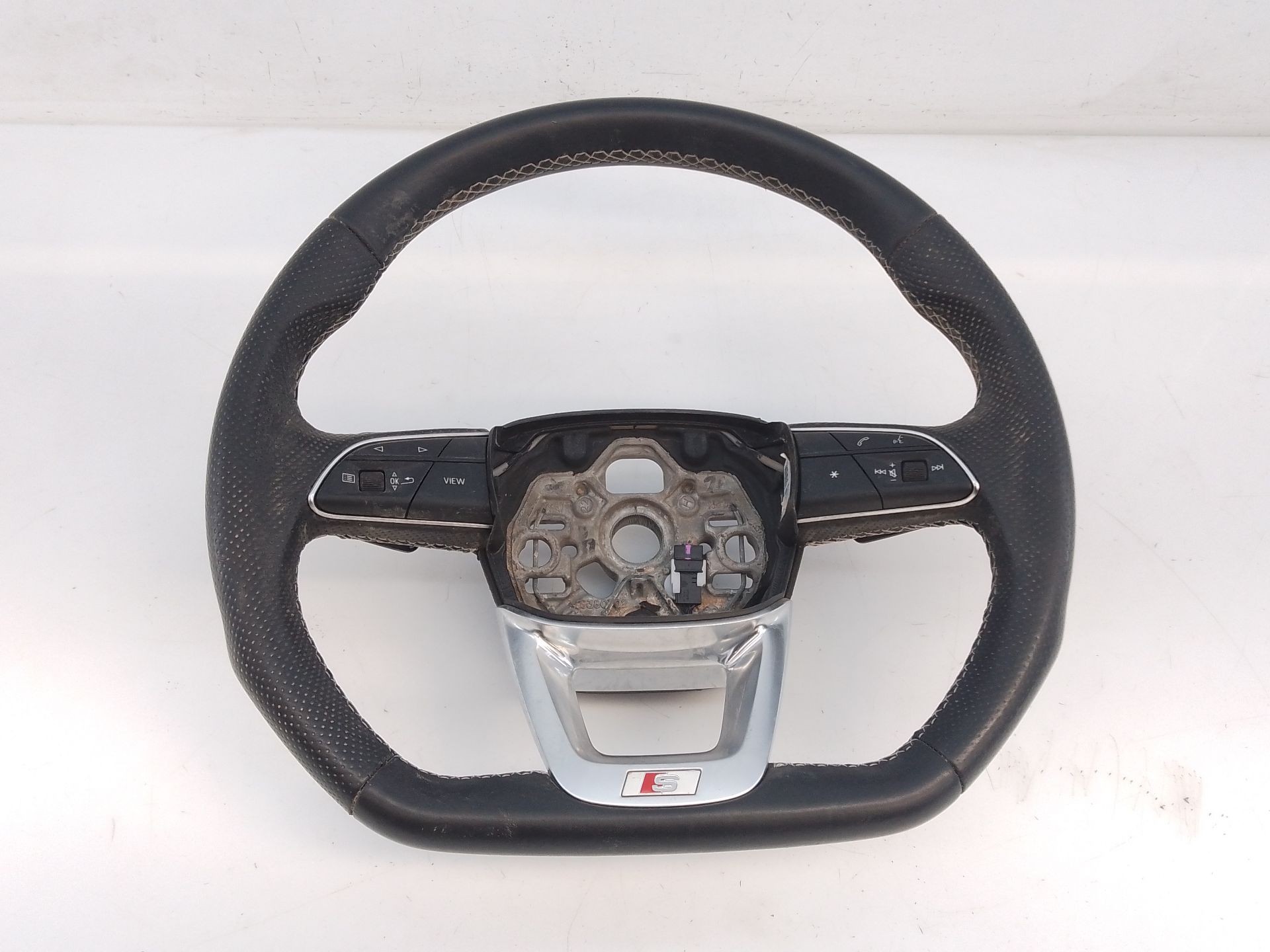 VOLANTE AUDI Q3 Sportback (F3N) 83A419091AP / E1-B6-27-2 83A419091APE1B6272