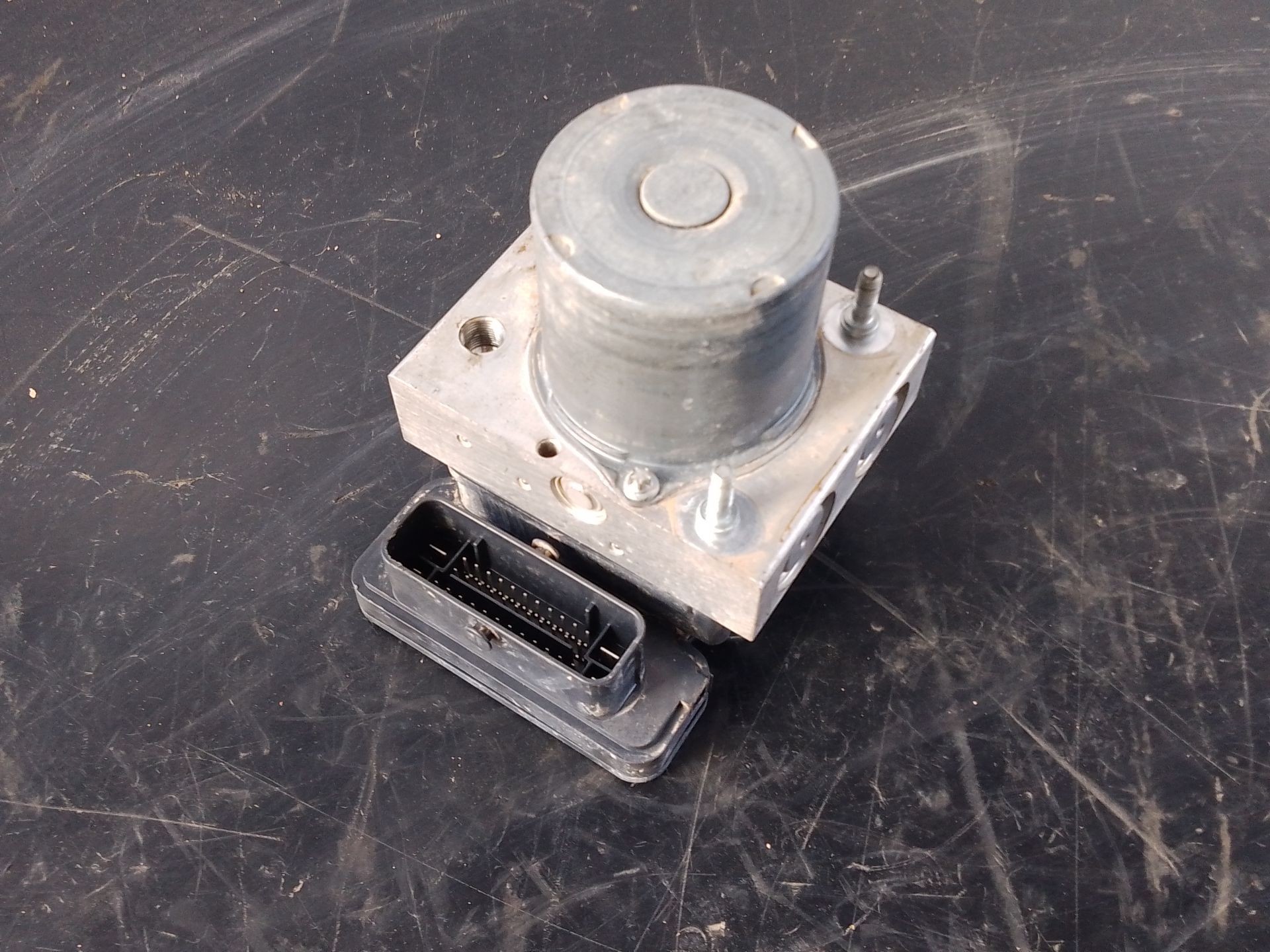 ABS MERCEDES-BENZ VITO Tourer (W447) A4479002102 / P3-B9-15-2 A4479002102P3B9152