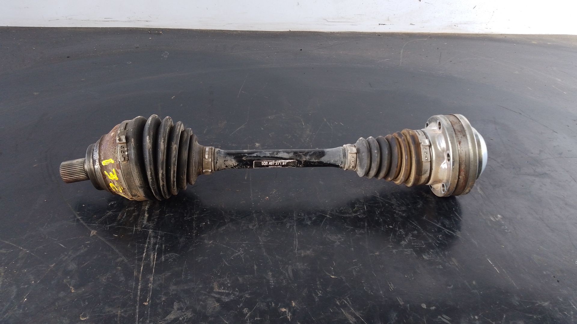 TRANSMISION DELANTERA IZQUIERDA AUDI Q2 (GAB, GAG) 5Q0407271BT / P1-A6-49 5Q0407271BTP1A649