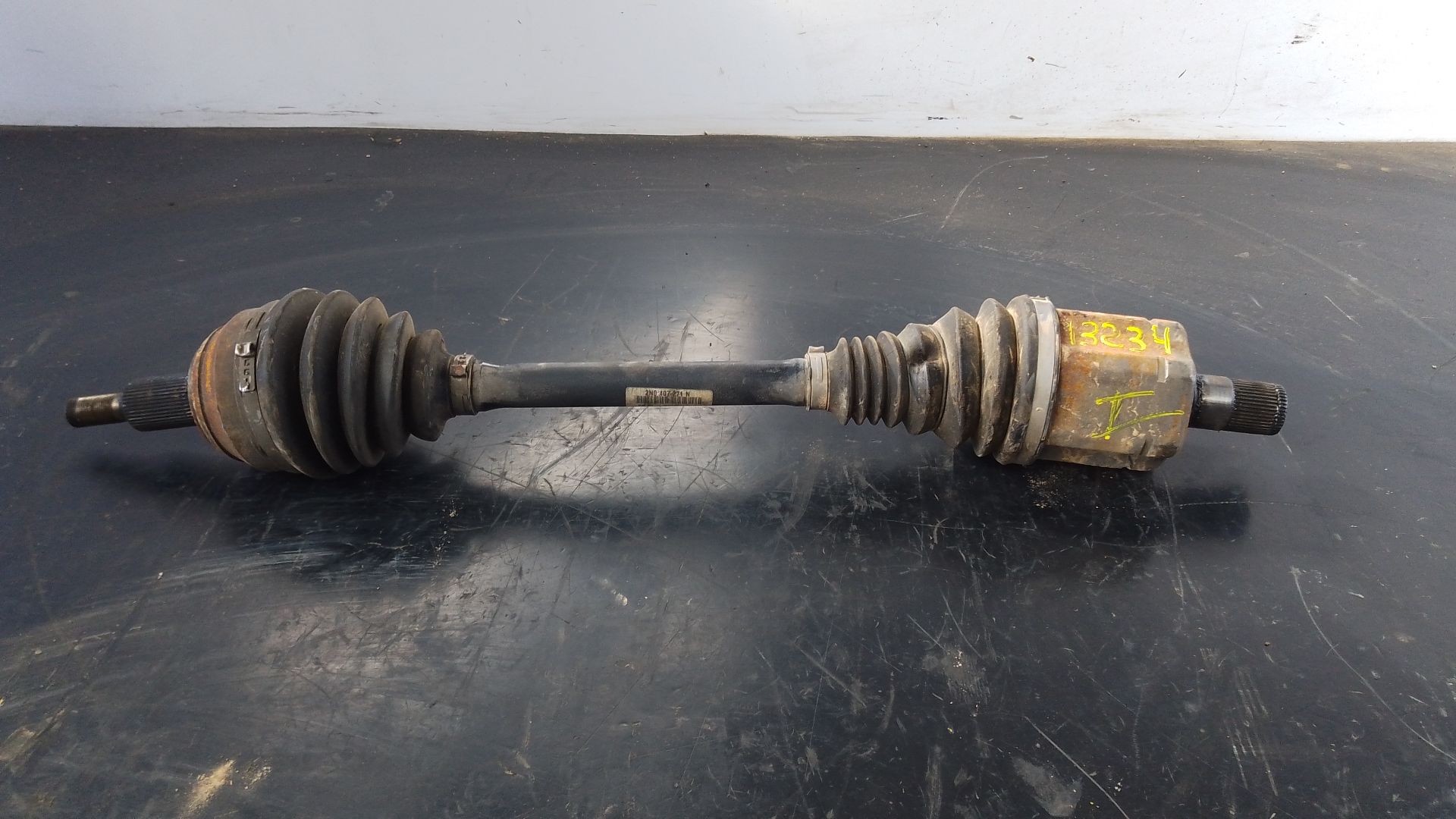 TRANSMISION DELANTERA IZQUIERDA VOLKSWAGEN CRAFTER Furgoneta (SY_, SX_) 2N0407271N / P1-A6-48 2N0407271NP1A648