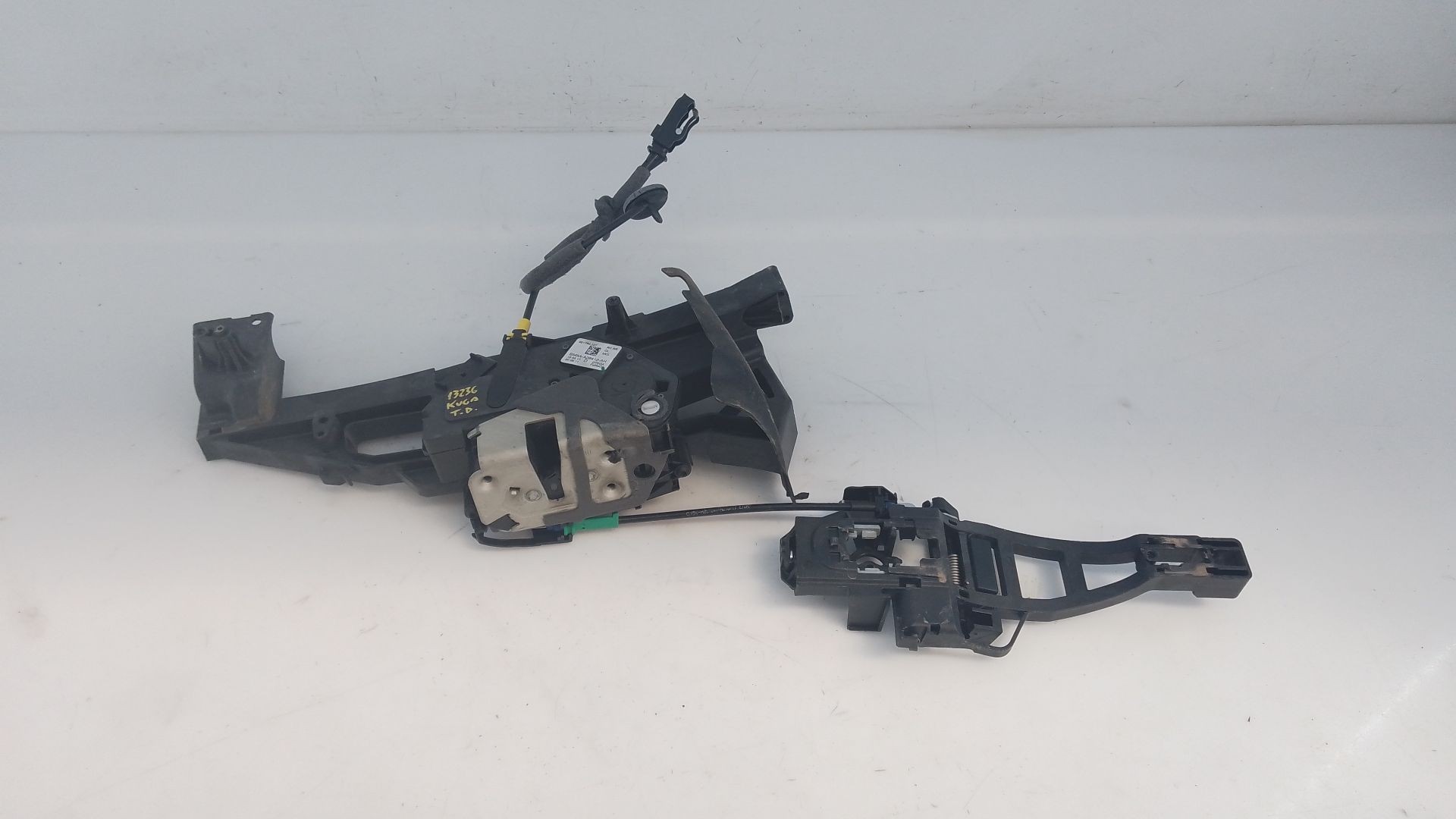 CERRADURA PUERTA TRASERA DERECHA FORD KUGA II (DM2) 921764107 / E2-B3-4-1 921764107E2B341