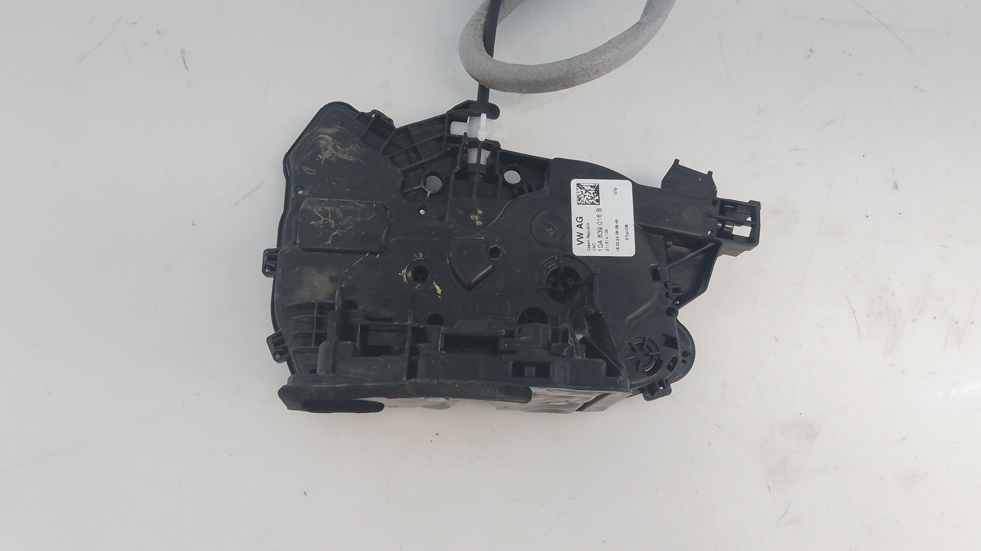 CERRADURA PUERTA TRASERA DERECHA VOLKSWAGEN TAIGO (CS1) 10A839016B / E2-A2-5-2 10A839016BE2A252 - Vista 3