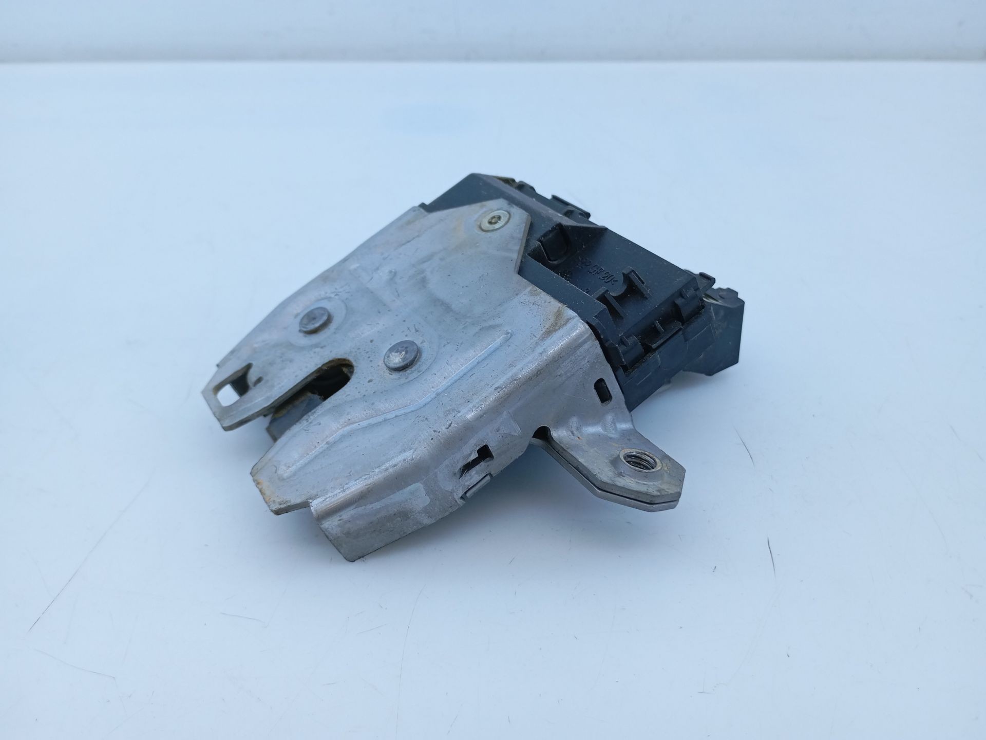 CERRADURA MALETERO / PORTON FORD C-MAX II (DXA/CB7, DXA/CEU) 232714 / E2-B3-60-2 / 8M51R442A66DB 232714E2B36028M51R442A66DB - Vista 2