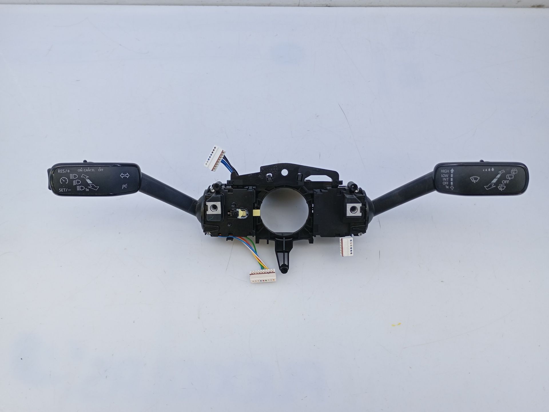MANDO INTERMITENTES SKODA OCTAVIA IV Combi (NX5, PV5) 5Q1953513AH / E2-A1-40-2 5Q1953513AHE2A1402