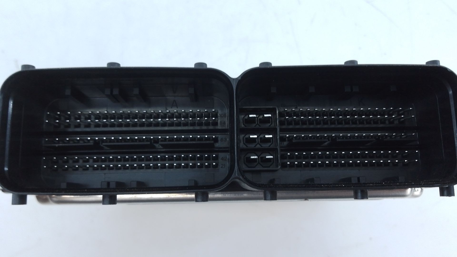 CENTRALITA MOTOR UCE VOLKSWAGEN CRAFTER Furgoneta (SY_, SX_) 05L907309AH / E2-B2-34-1 / 0281040142 05L907309AHE2B23410281040142 - Vista 3