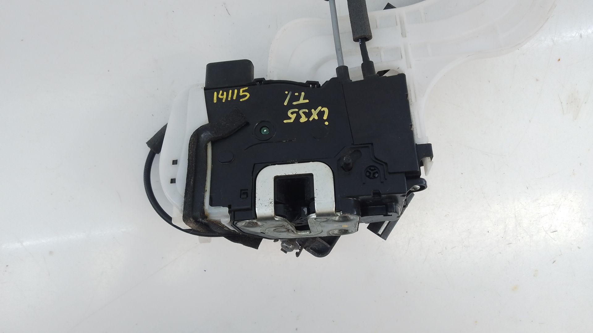 CERRADURA PUERTA TRASERA IZQUIERDA HYUNDAI ix35 (LM, EL, ELH) 814102Y010 / E2-B5-15-1 814102Y010E2B5151 - Vista 3