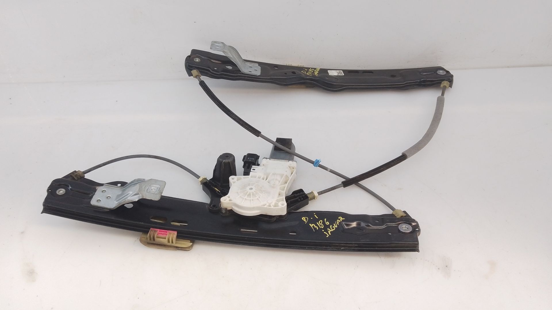 ELEVALUNAS DELANTERO IZQUIERDO JAGUAR XE (X760) GX7323201AG / E2-B3-10-1 GX7323201AGE2B3101