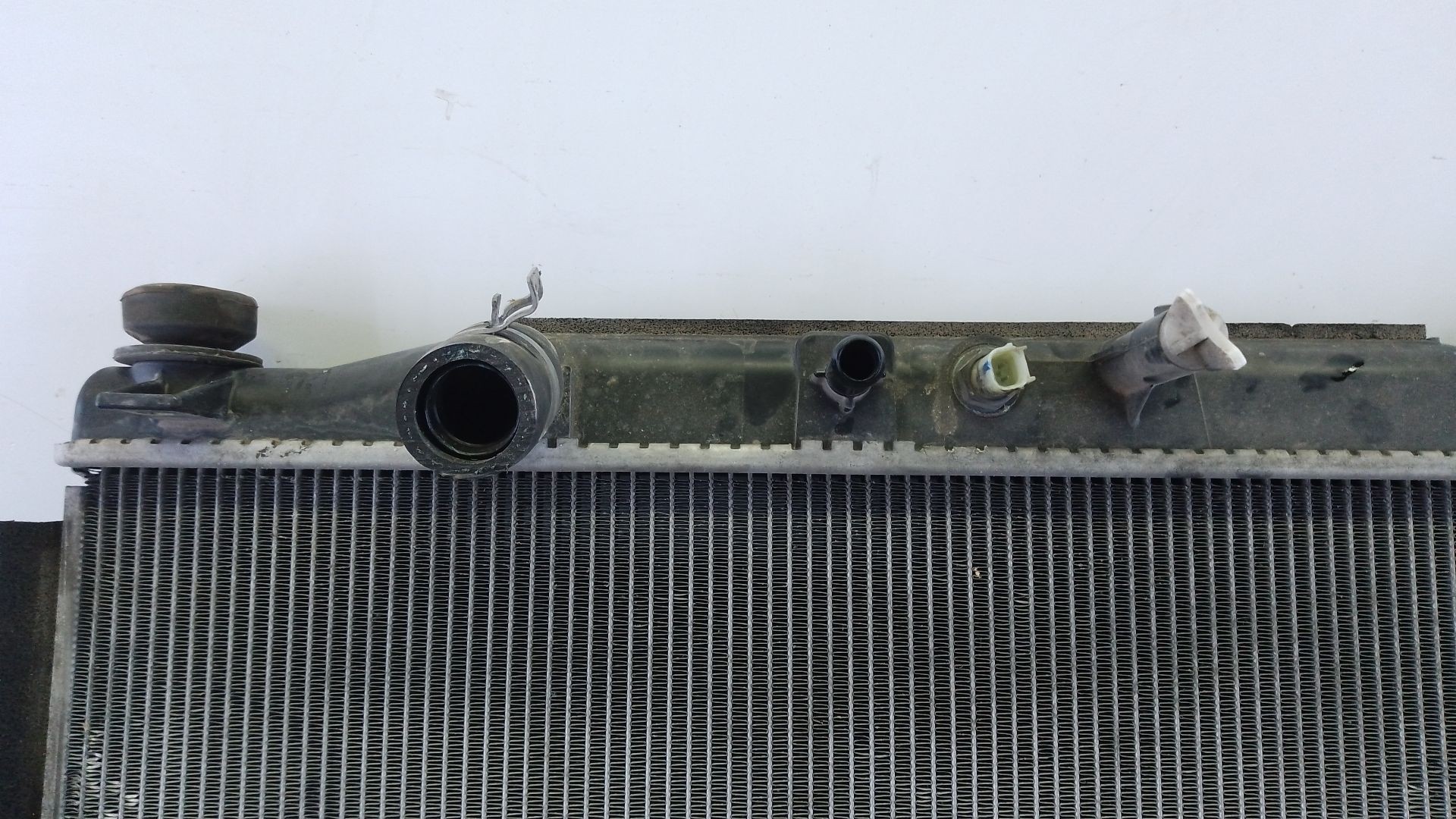 RADIADOR AGUA HONDA JAZZ (GK) 2230003150 / P2-B6-9 2230003150P2B69 - Vista 3