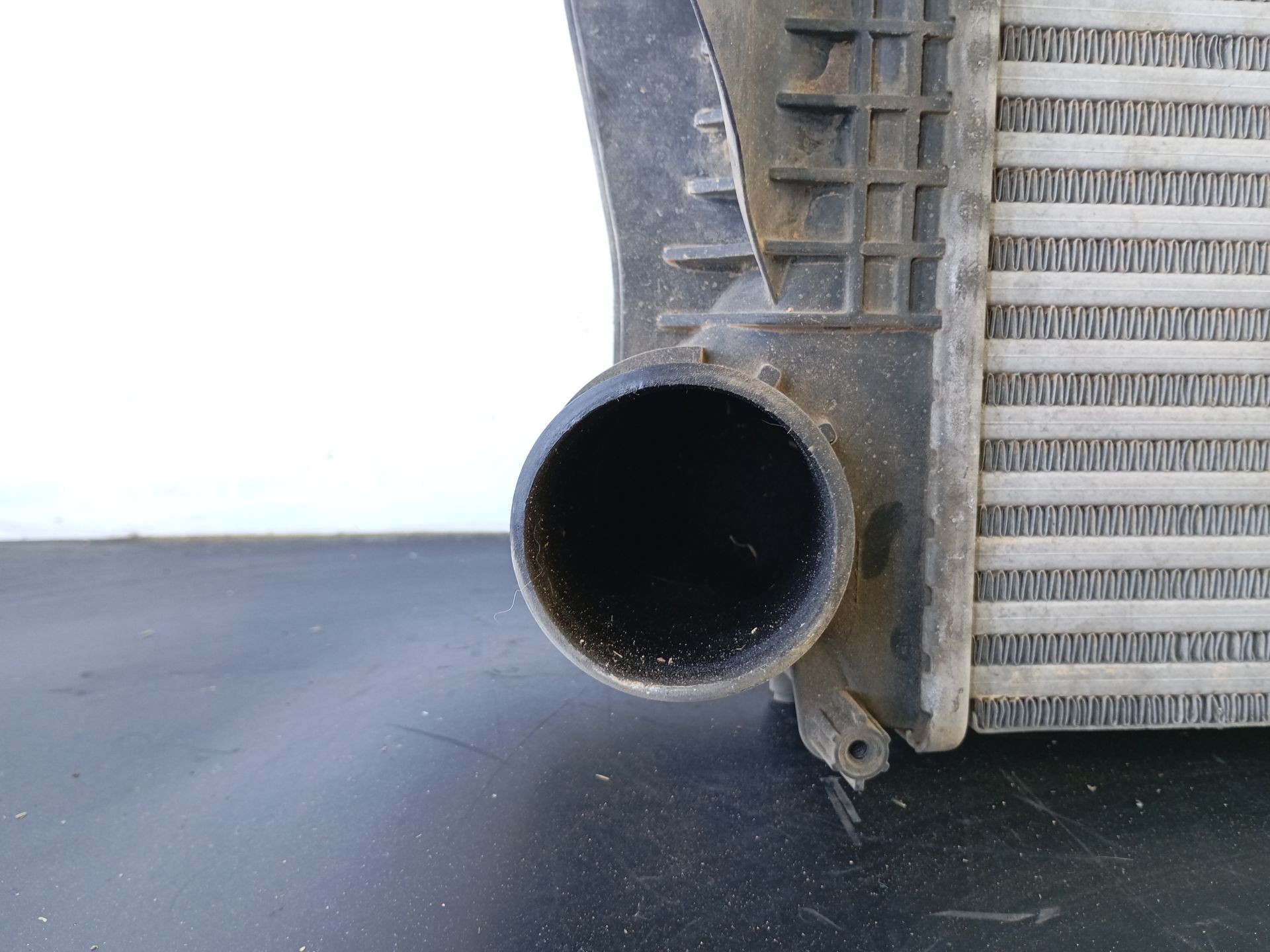 INTERCOOLER IVECO DAILY VI Caja/Chasis 5801526777 / P2-B10--0 5801526777P2B100 - Vista 2