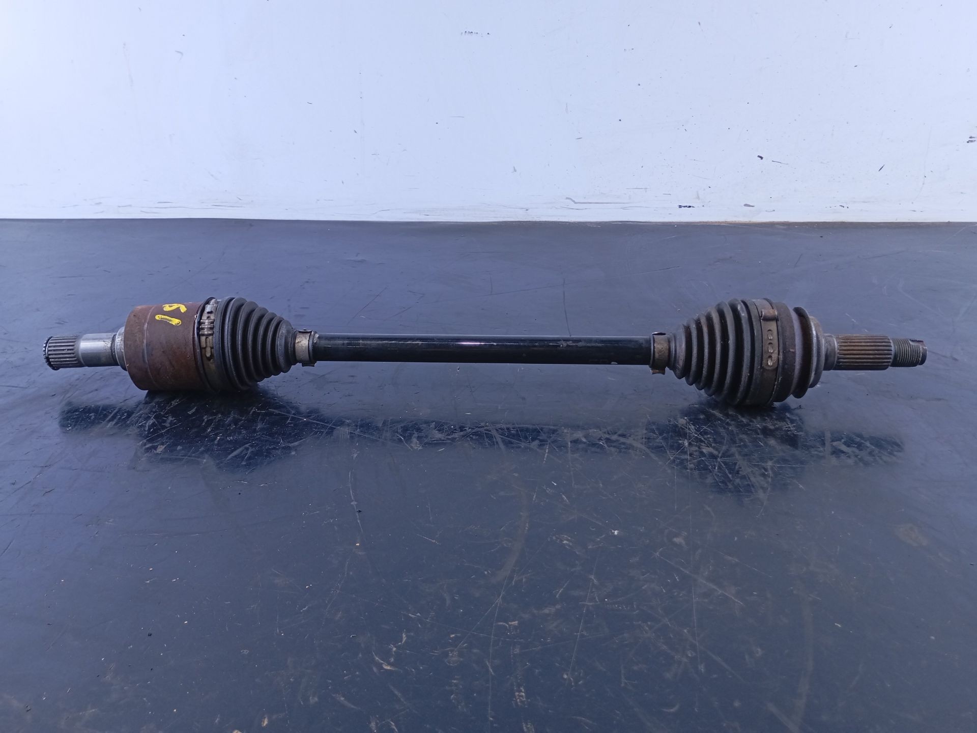 TRANSMISION DELANTERA IZQUIERDA HONDA JAZZ (GK) P1-B6-14 P1B614