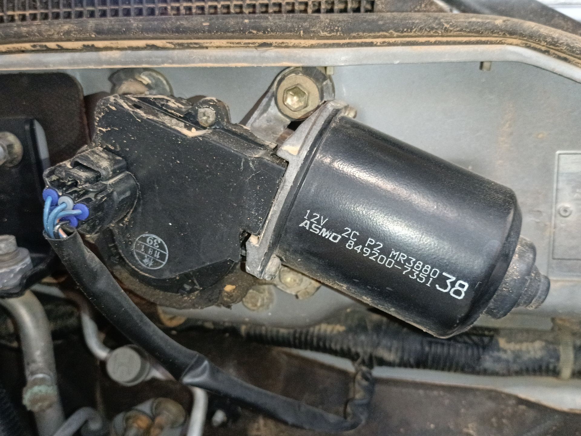 MOTOR LIMPIA DELANTERO MITSUBISHI MONTERO III (V7_W, V6_W) 8492007351 / MR388038 8492007351MR388038