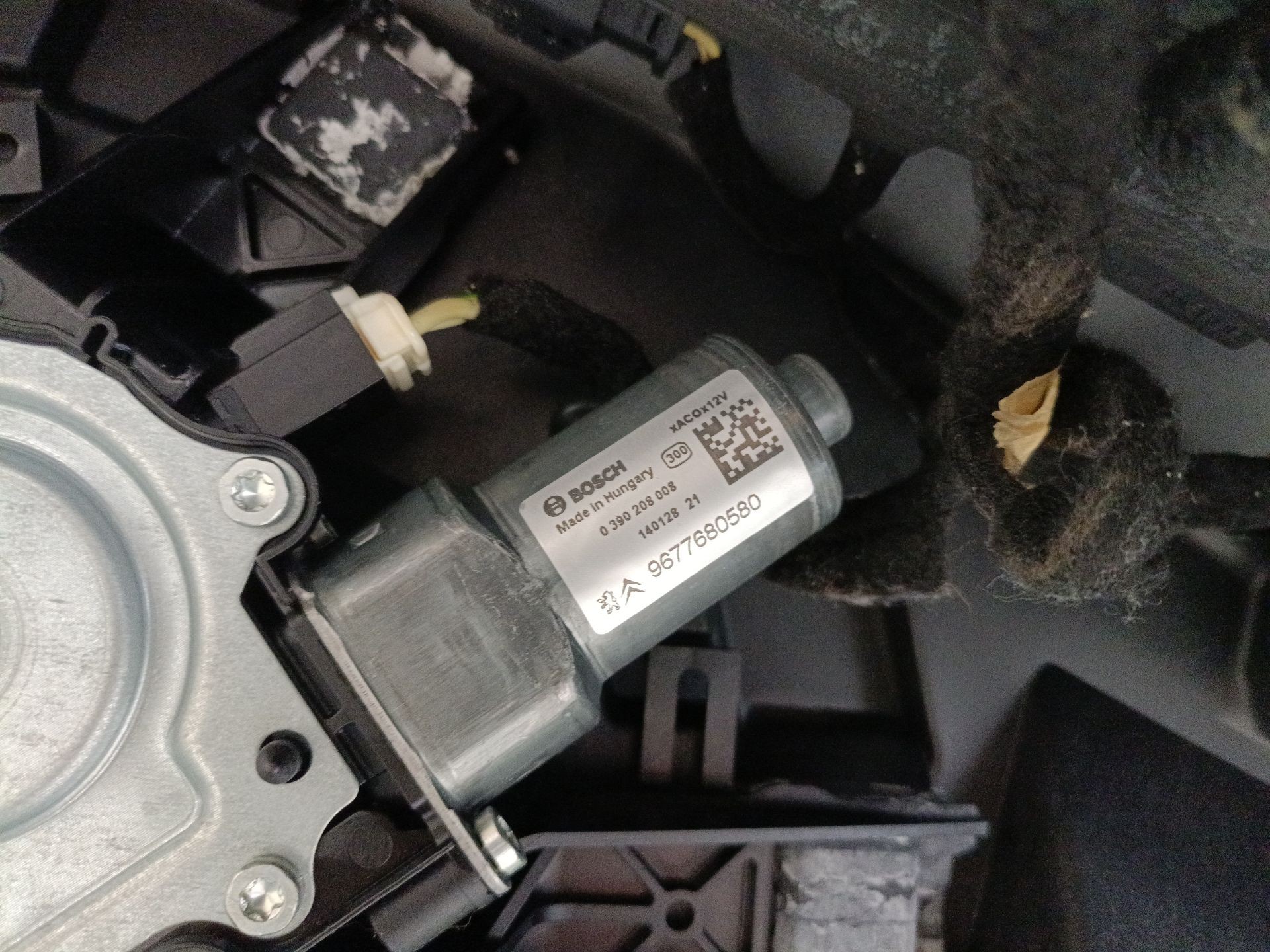 MOTOR LIMPIA TRASERO PEUGEOT 308 II (LB_, LP_, LW_, LH_, L3_) 9677680580 9677680580 - Vista 2