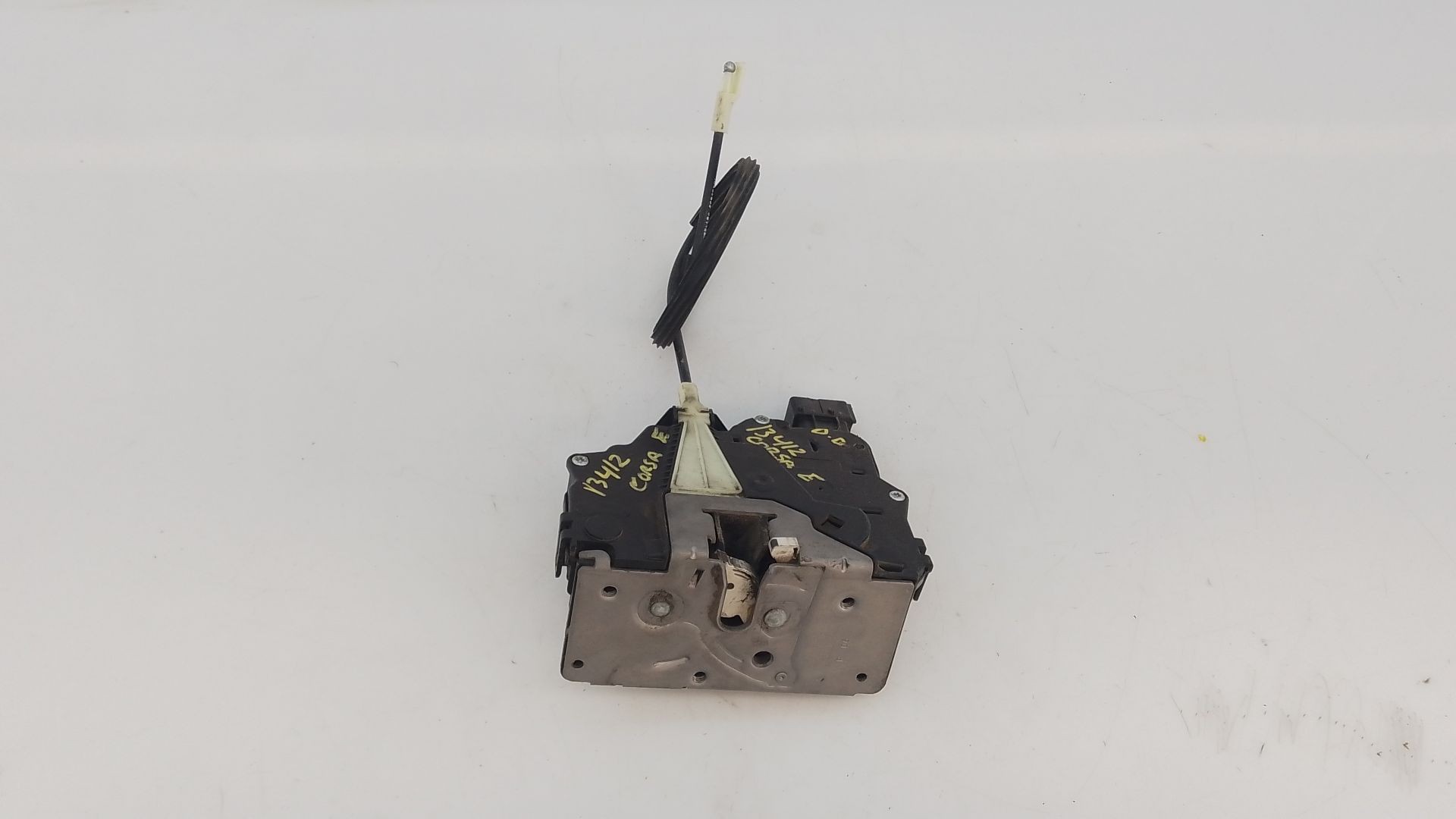 CERRADURA PUERTA DELANTERA DERECHA OPEL CORSA E (X15) 13431840 / E2-B6-10-2 13431840E2B6102