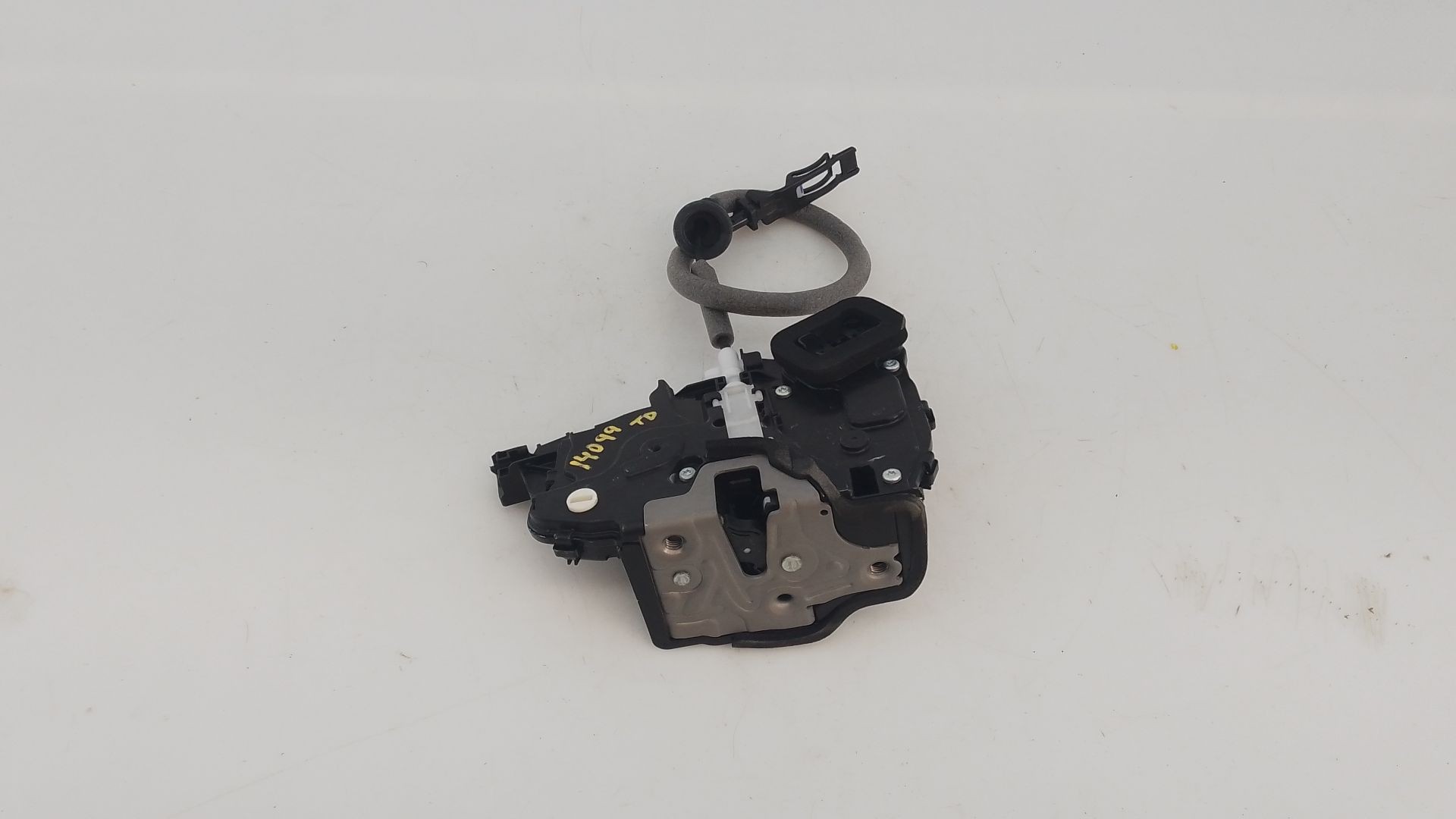 CERRADURA PUERTA TRASERA DERECHA VOLKSWAGEN T-CROSS (C11, D31) 10A839016B / E1-B6-20-2 10A839016BE1B6202