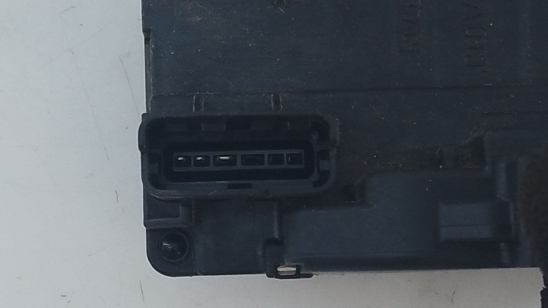 CERRADURA PUERTA DELANTERA DERECHA RENAULT KOLEOS E1-A1-4-2 E1A142 - Vista 2