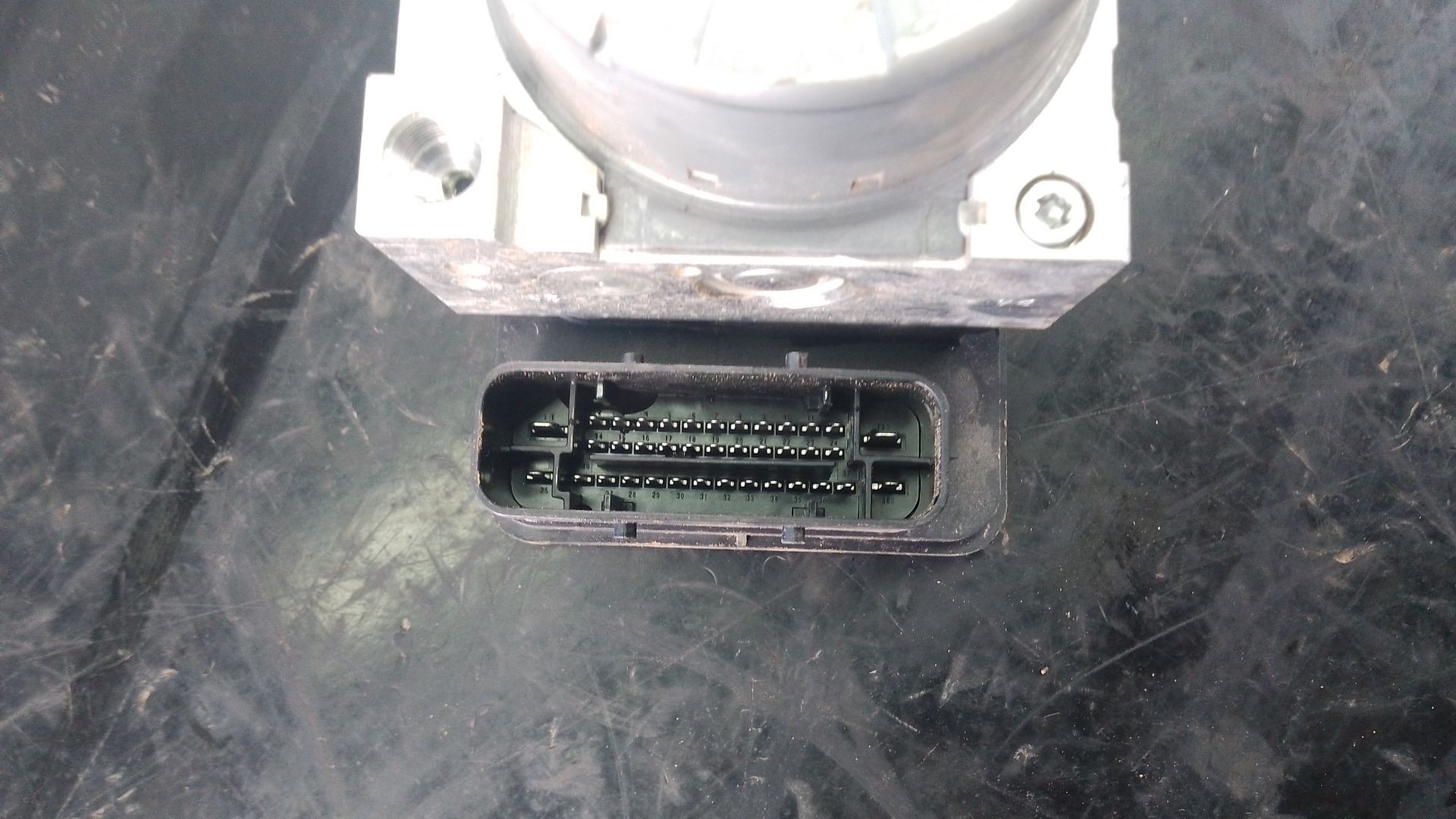 ABS MINI MINI (F55) 34515A374A101 / P3-B9-4-1 / 10022024004 34515A374A101P3B94110022024004 - Vista 2
