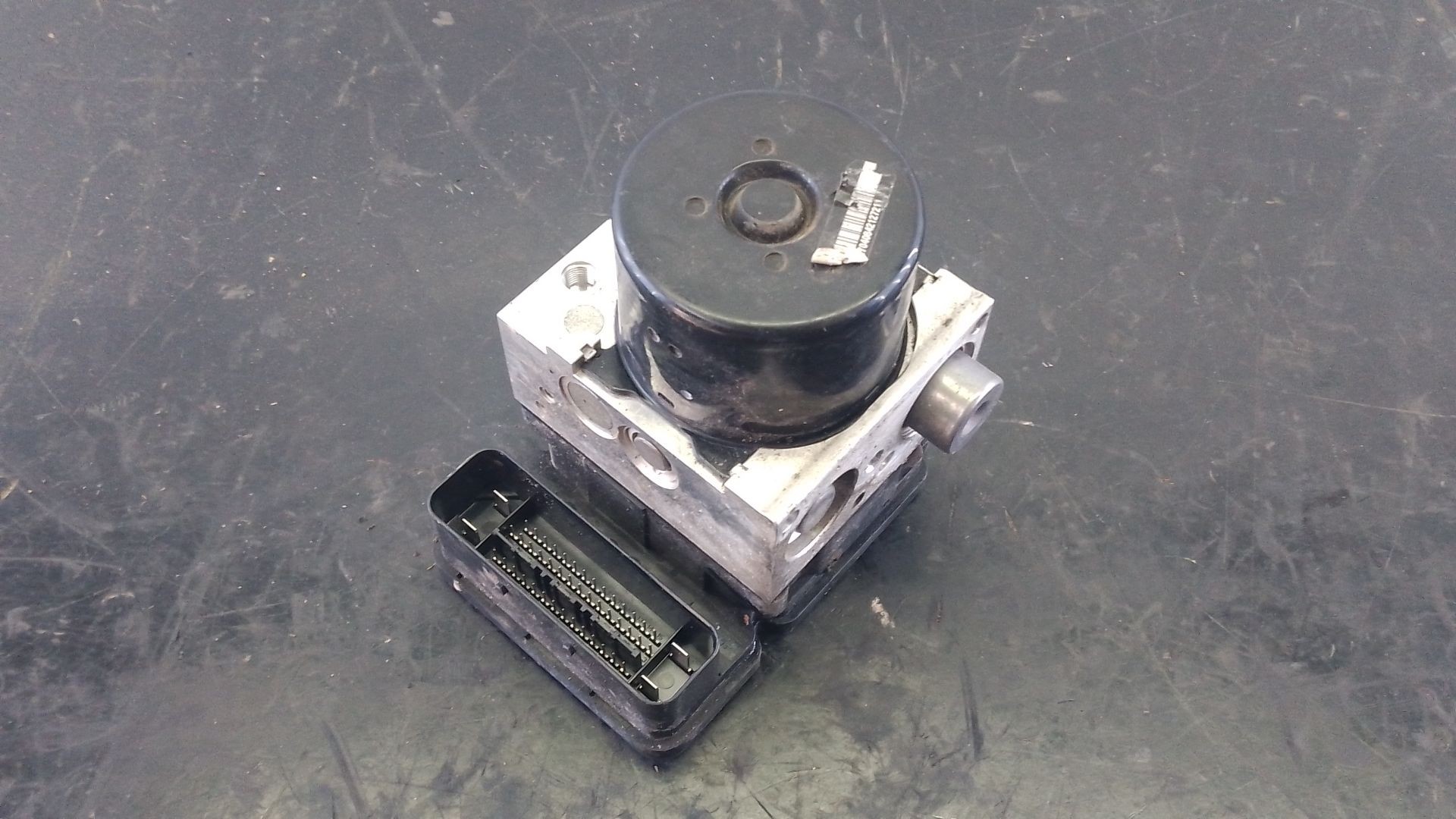ABS MERCEDES-BENZ CLASE C T-Model (S204) A2044316812 / P3-B9-9-3 A2044316812P3B993