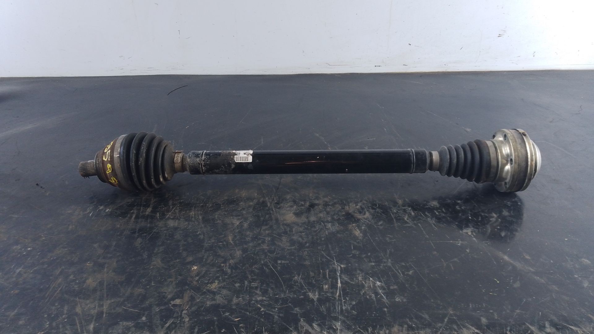 TRANSMISION DELANTERA DERECHA VOLKSWAGEN T-ROC (A11, D11) P1-A6-24 P1A624