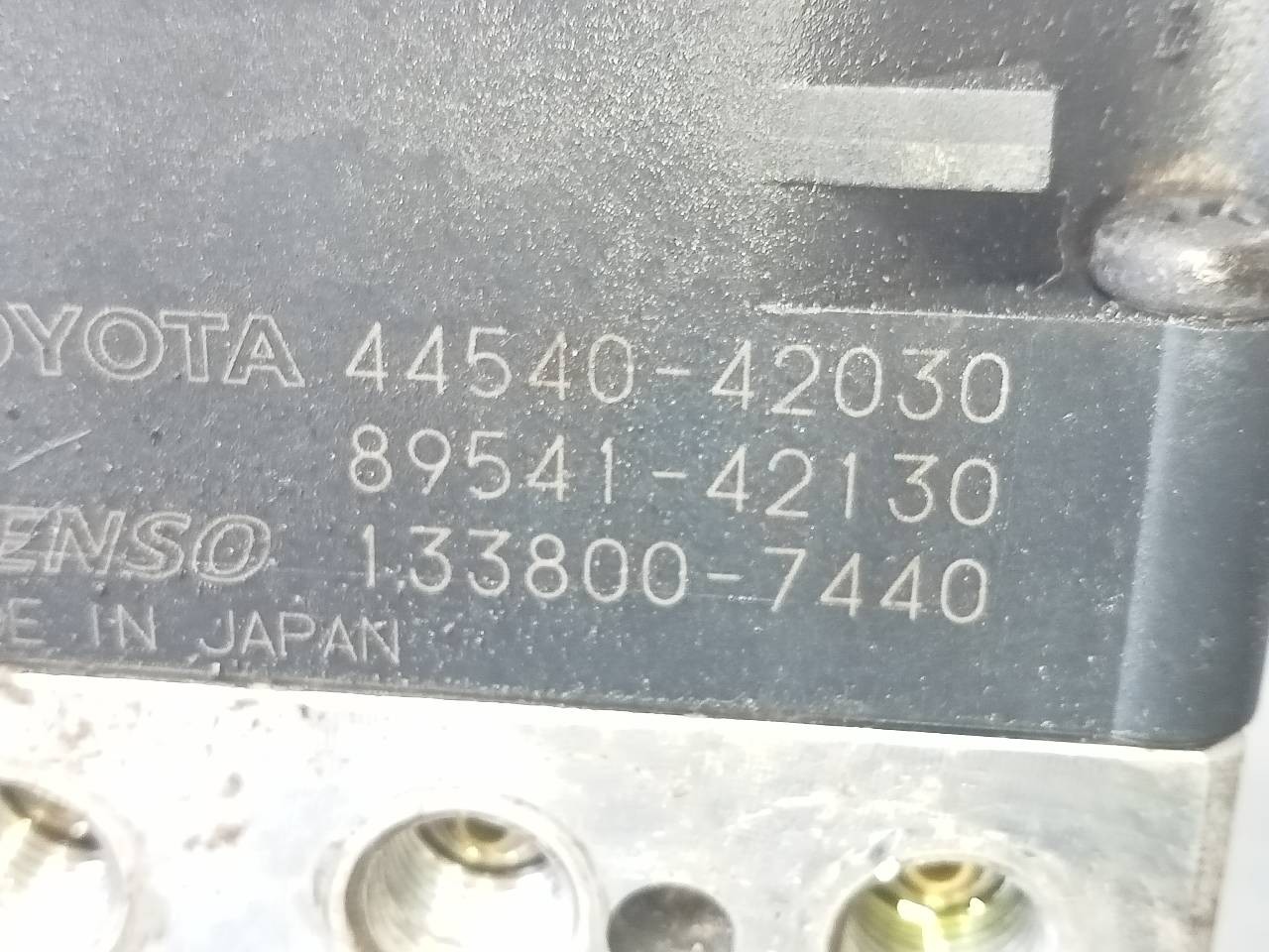 ABS TOYOTA RAV 4 (A2) 4454042030 / P3-A8-8-2 / 8954142130 4454042030P3A8828954142130 - Vista 2