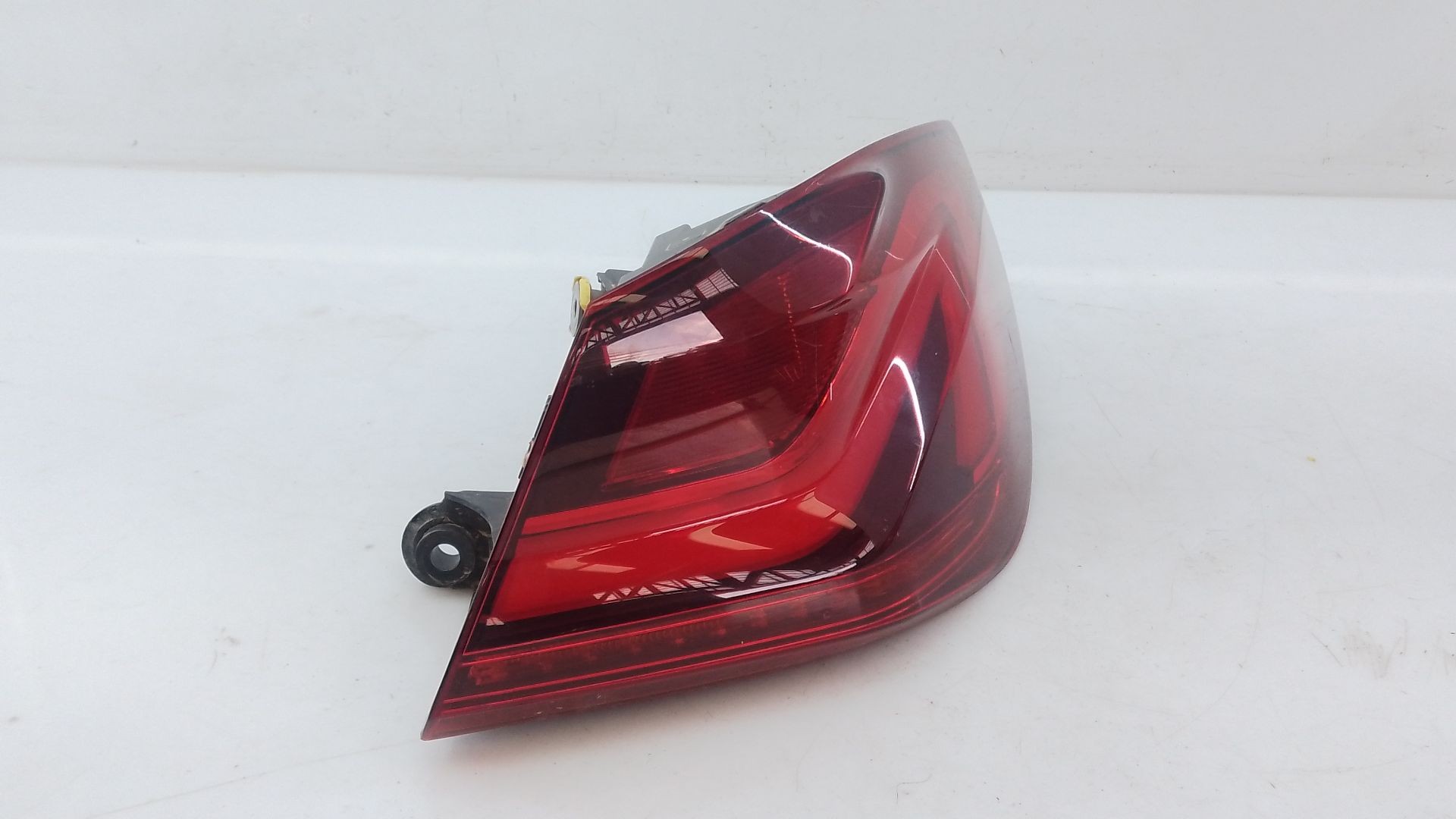 PILOTO TRASERO DERECHO BMW 1 (F40) 745064415 / E1-A3-11-2 745064415E1A3112 - Vista 2
