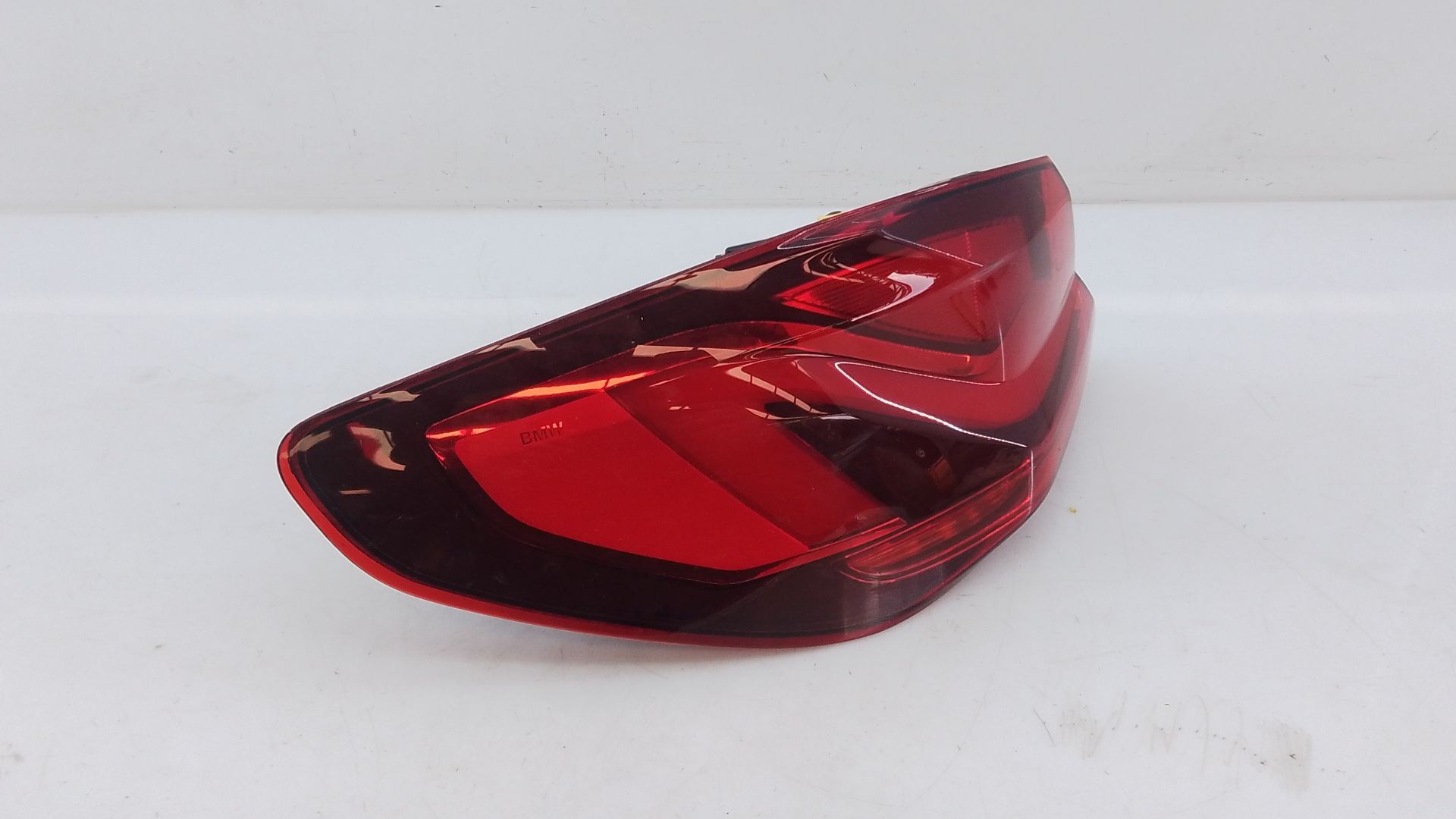 PILOTO TRASERO IZQUIERDO BMW 1 (F40) E1-A3-11-2 E1A3112 - Vista 3